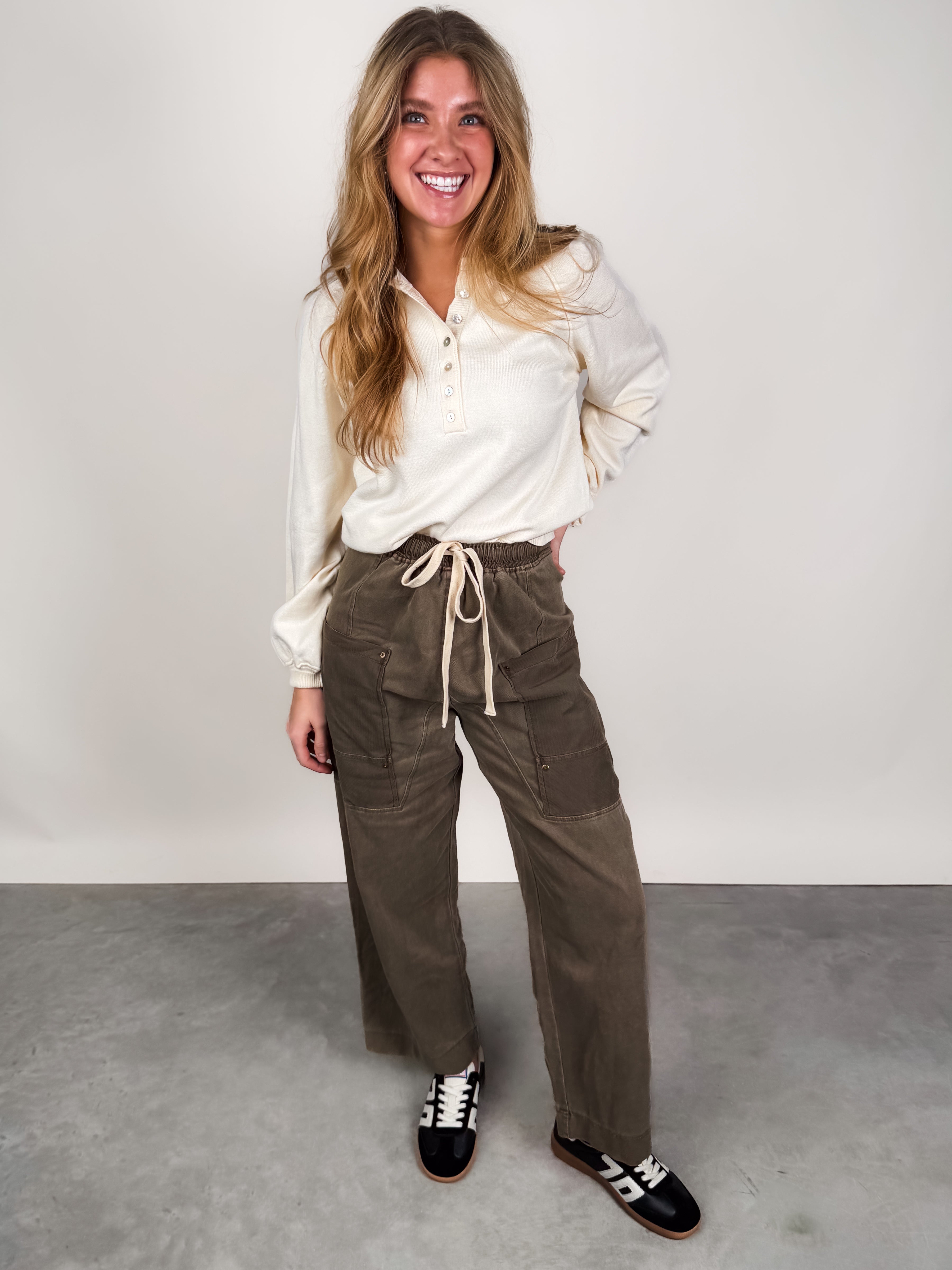 Empty Time Sweater Look image