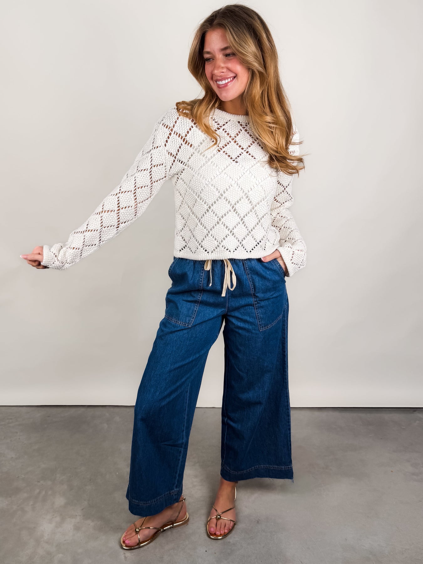 Hullen Crochet Sweater Look