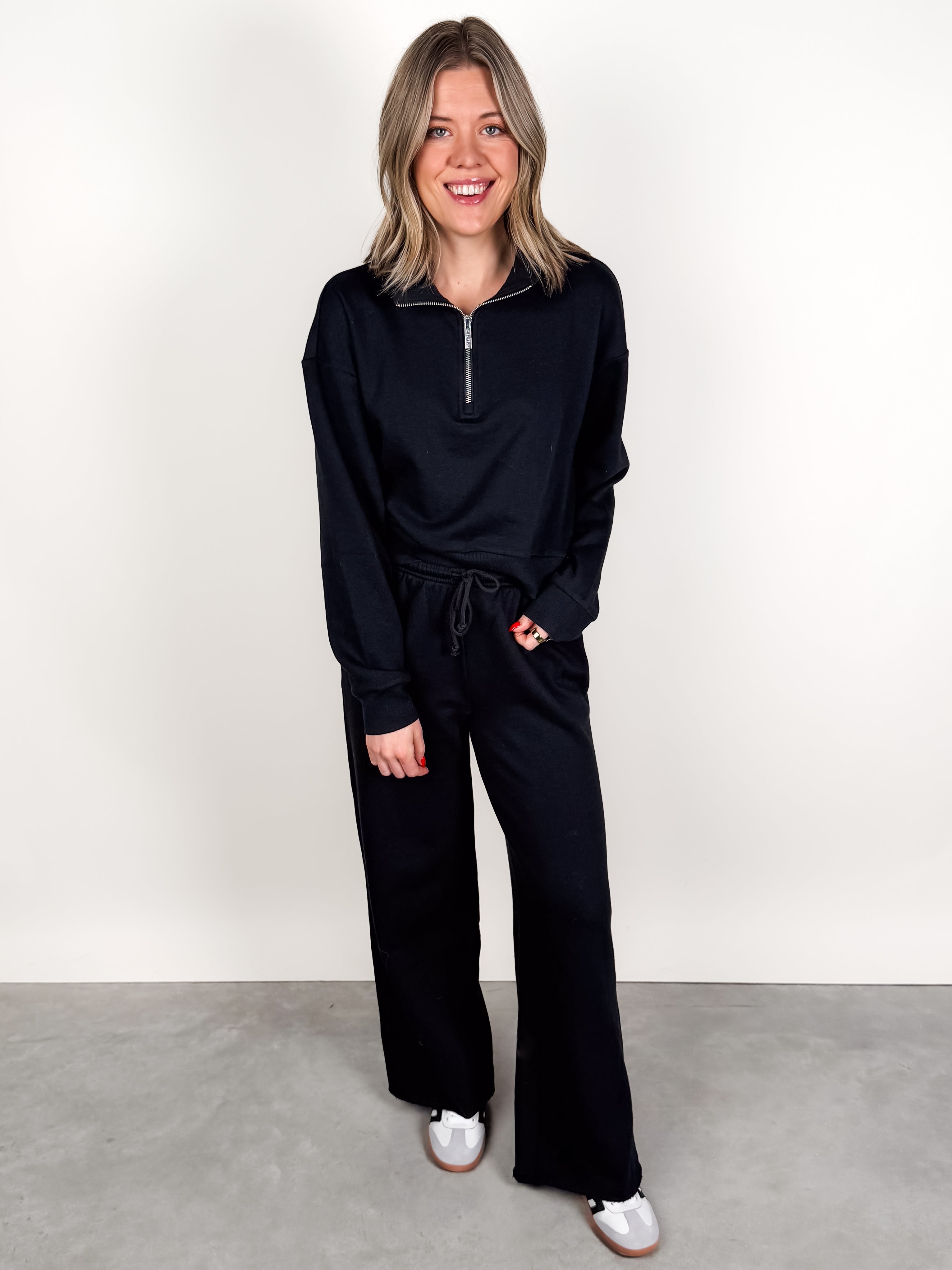 Downtown Half Zip Sweatshirt Look image