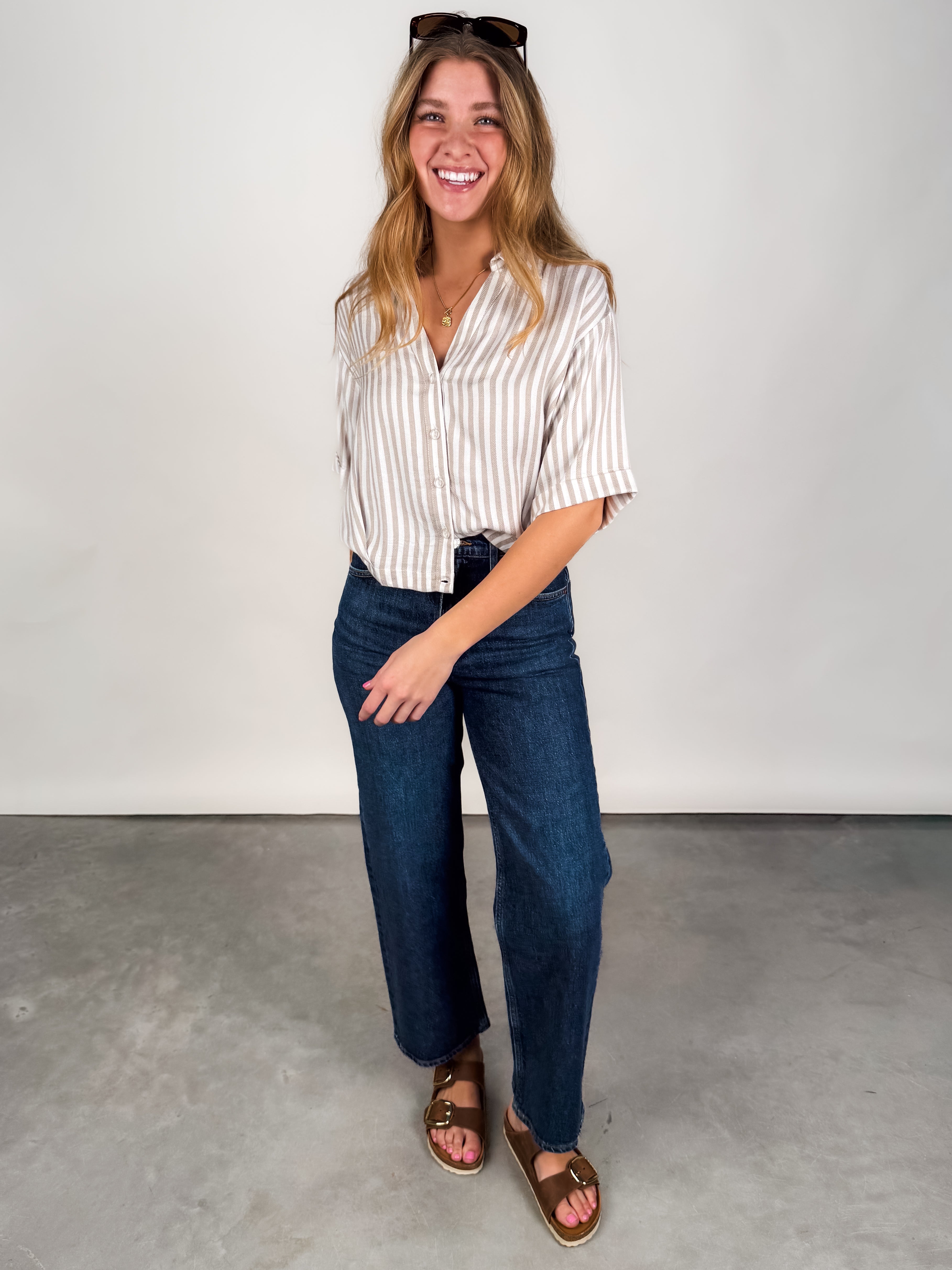 Donna Top Look image