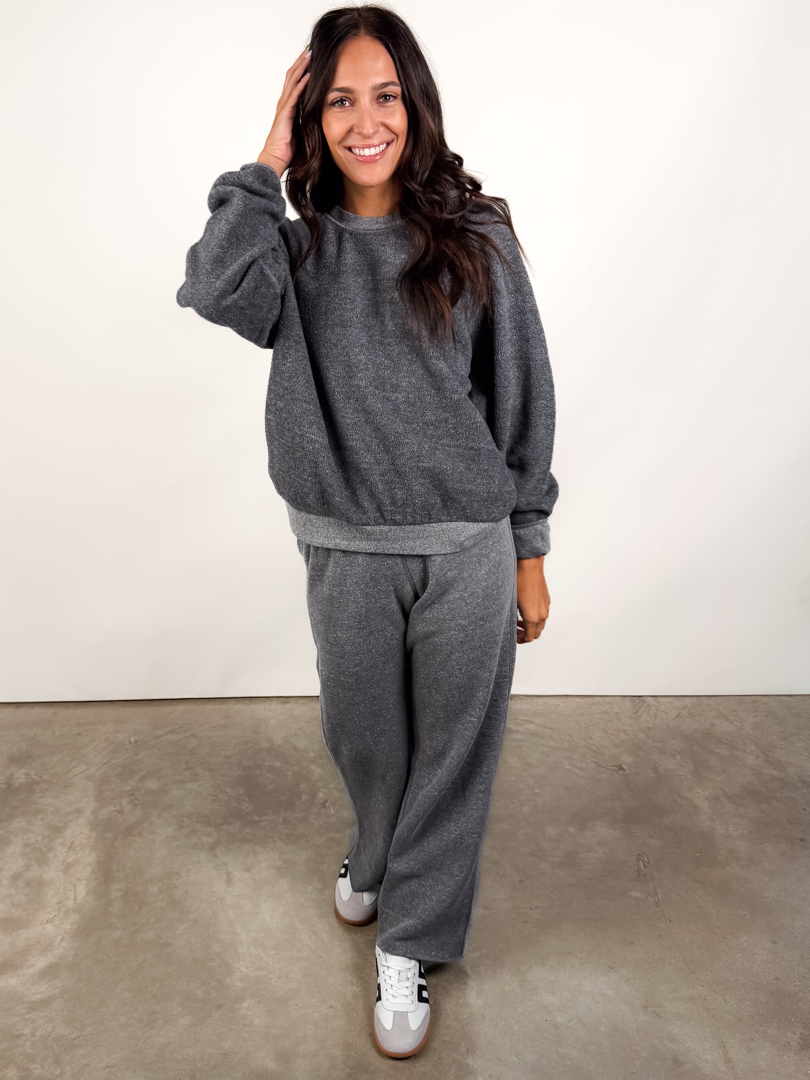 Oversized Ziggy Inside Out Sweatshirt Look image