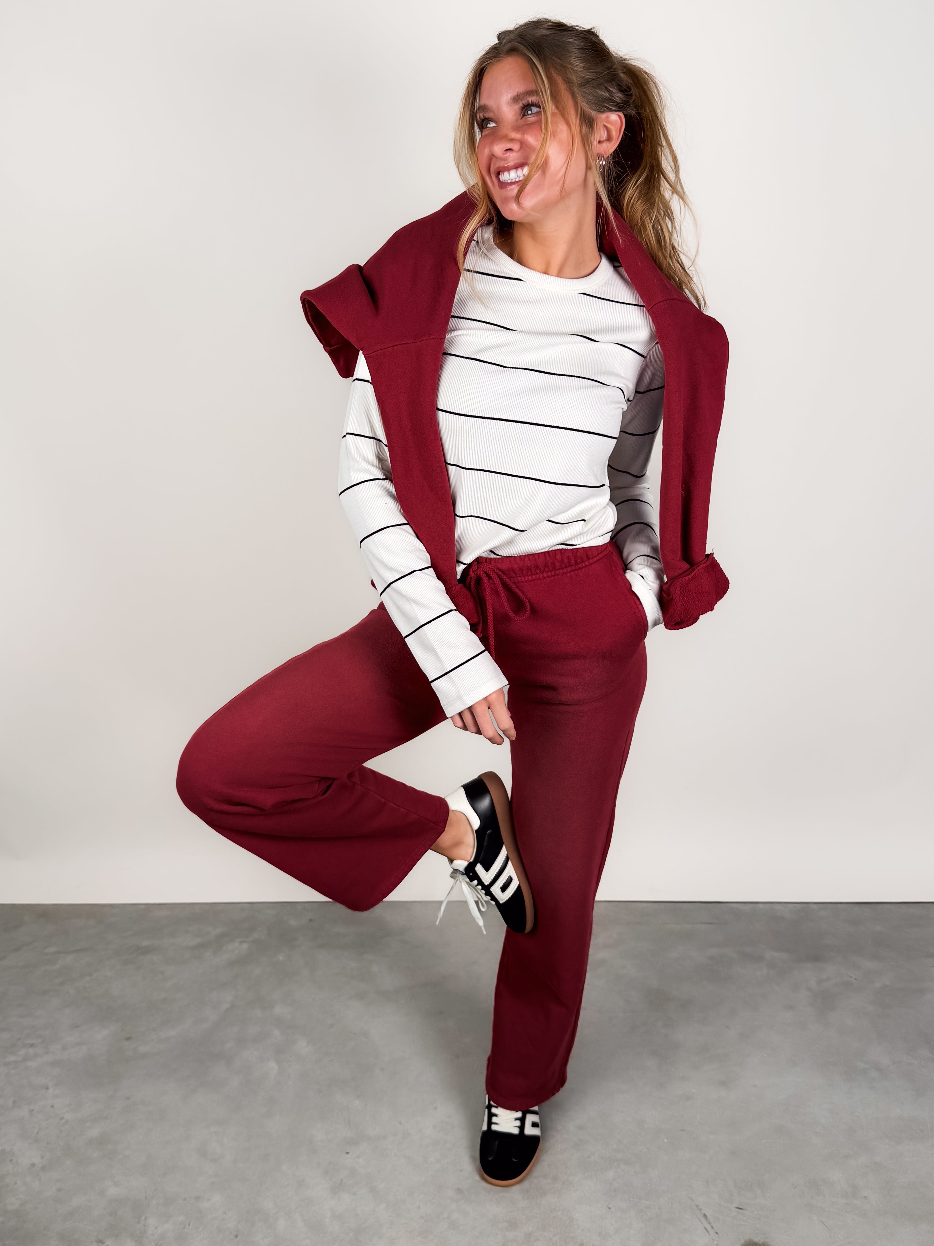 Solid Crew Sweatshirt Look image