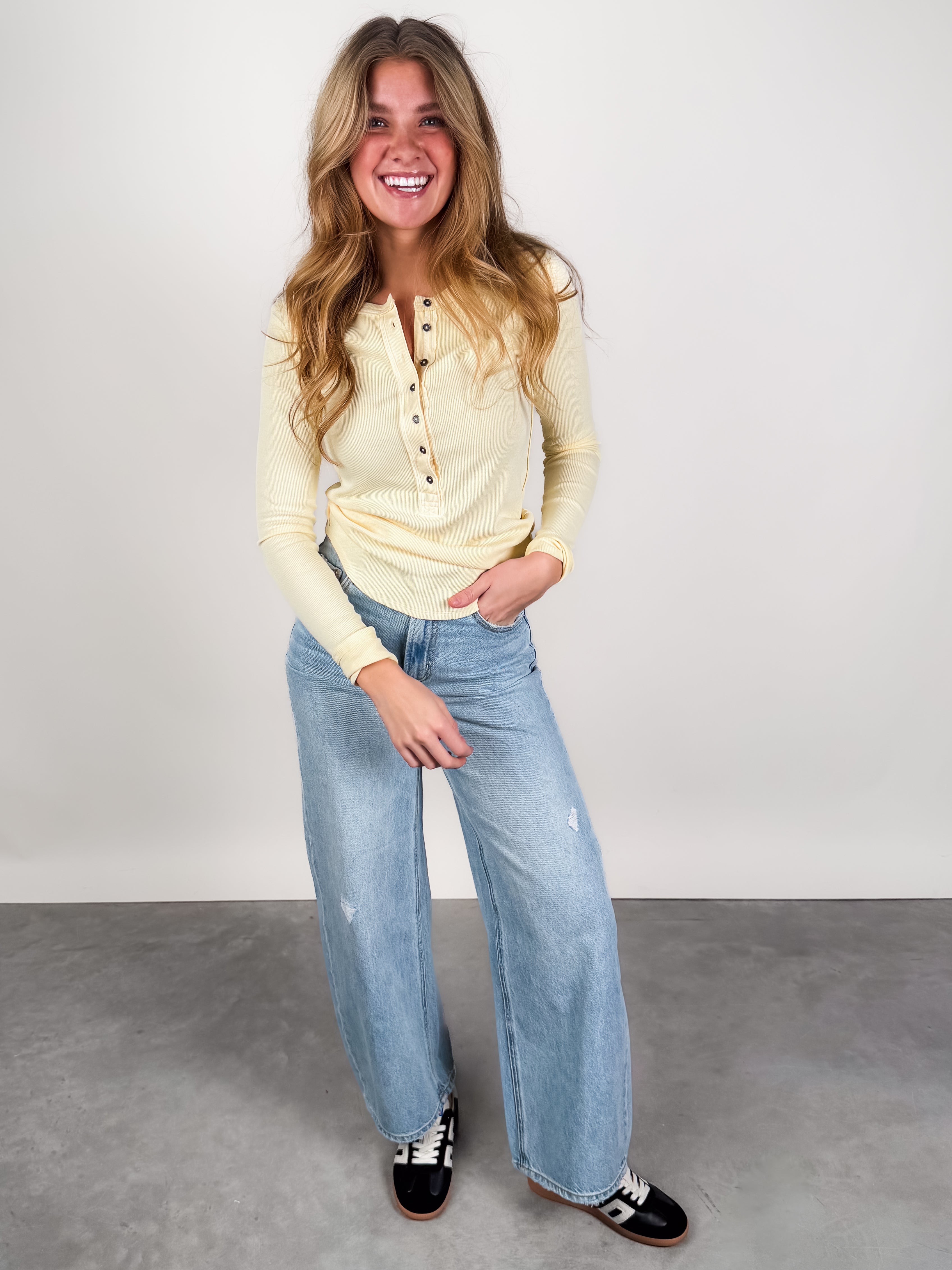 Jamie Henley Look image