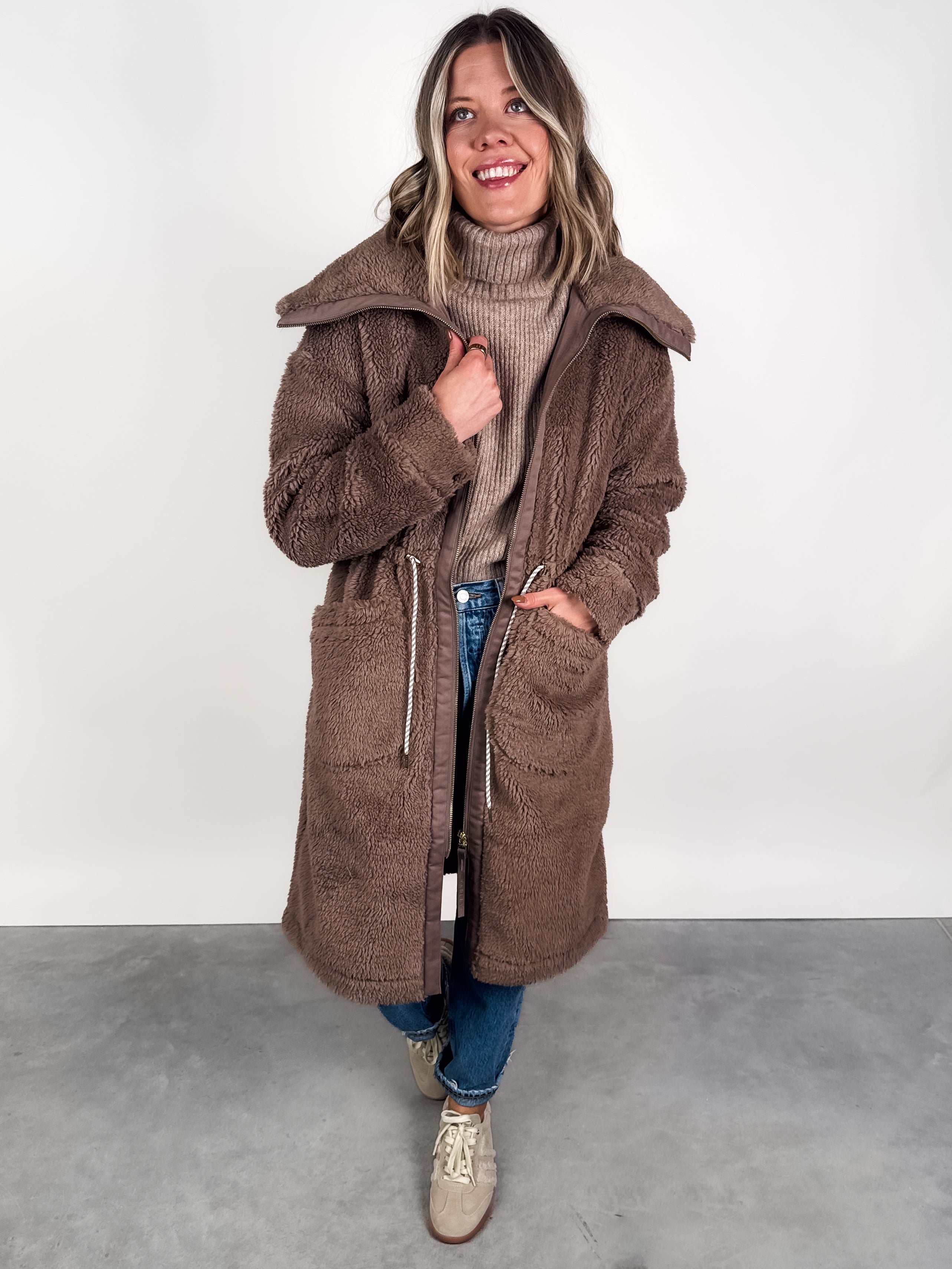 Logan Sherpa Coat Look image