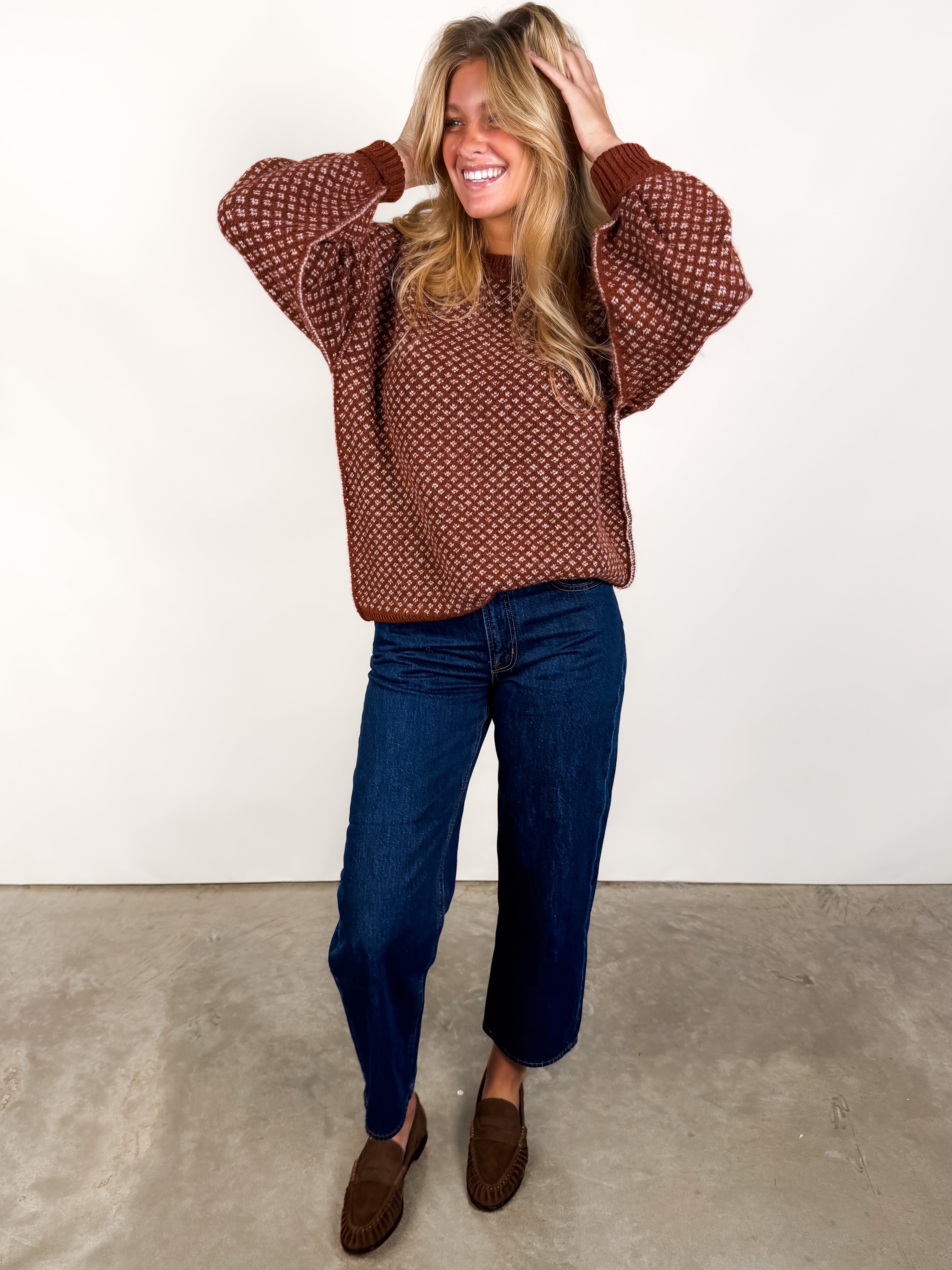 Show Me The Mountains Sweater Look image