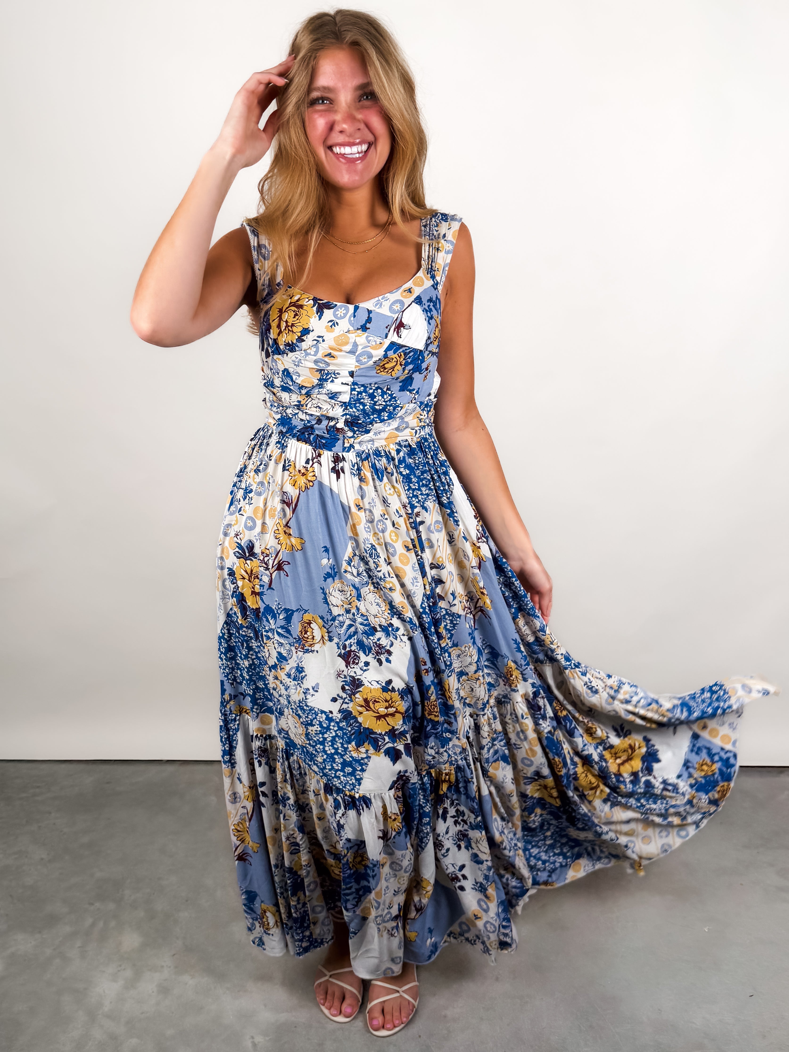 Sasha Maxi Dress Look image