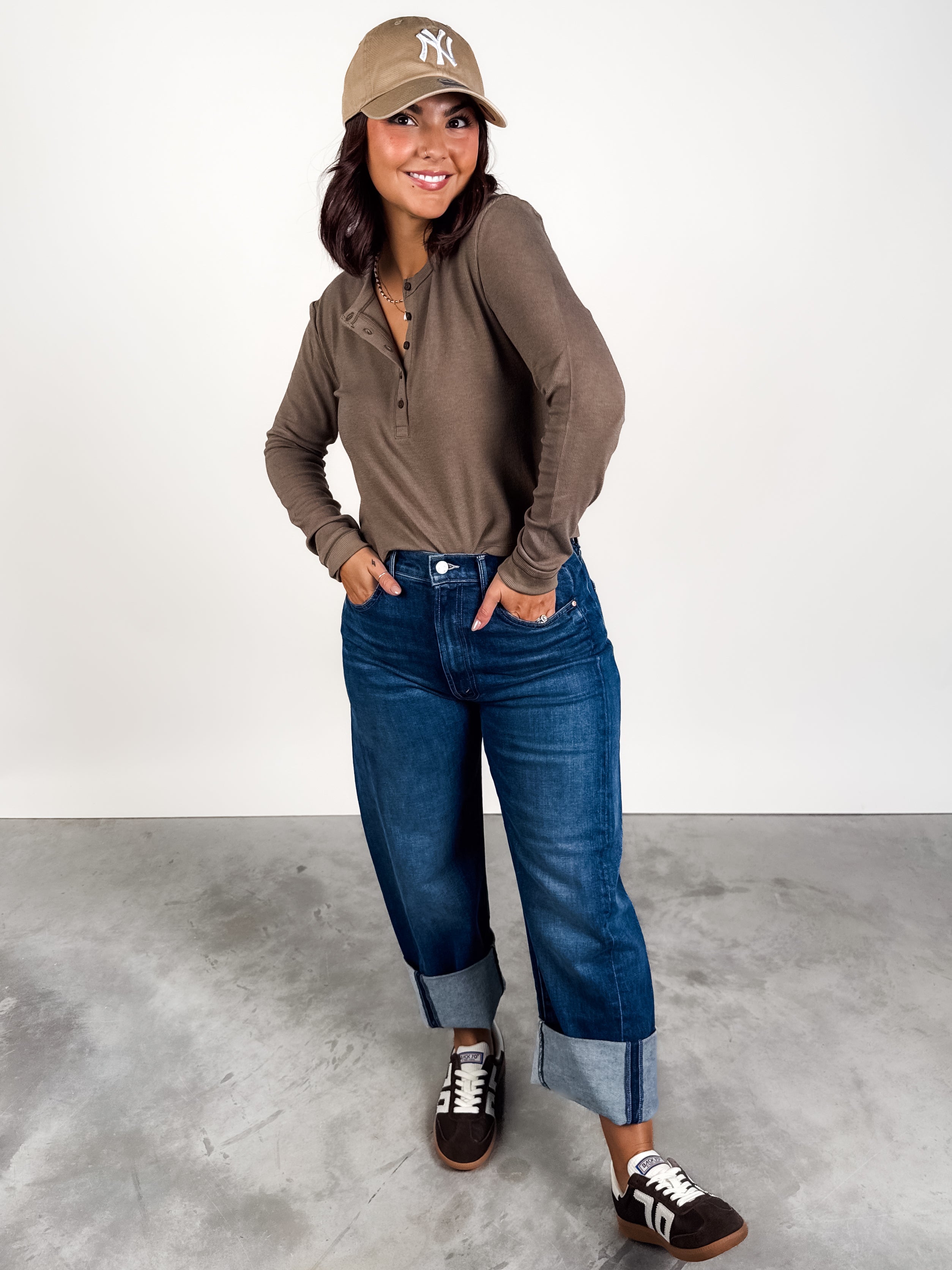 Ferris Henley Top Look image