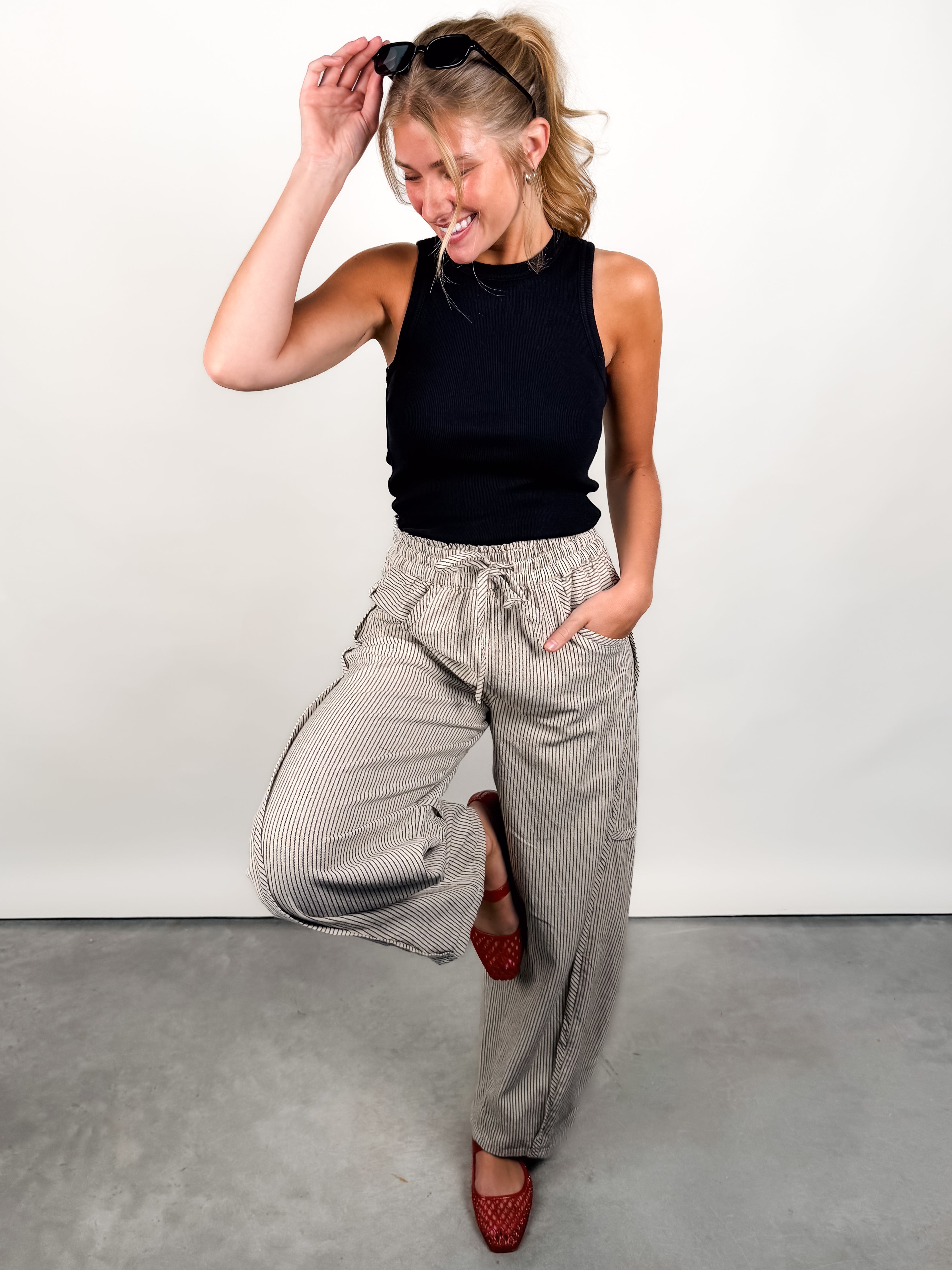 Something Good Pants Look image