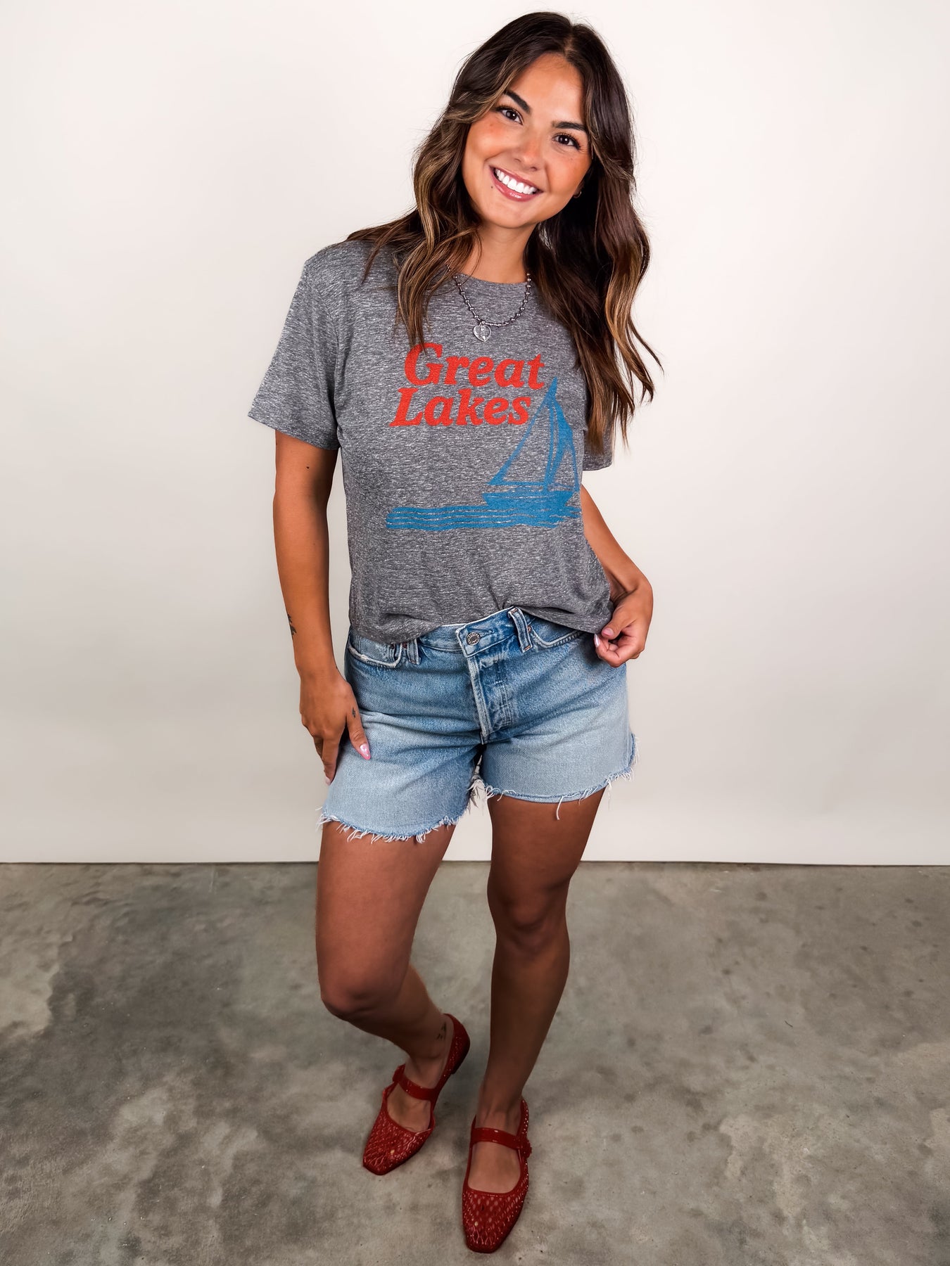 Great Lakes Sailboat Everyday Tee Look