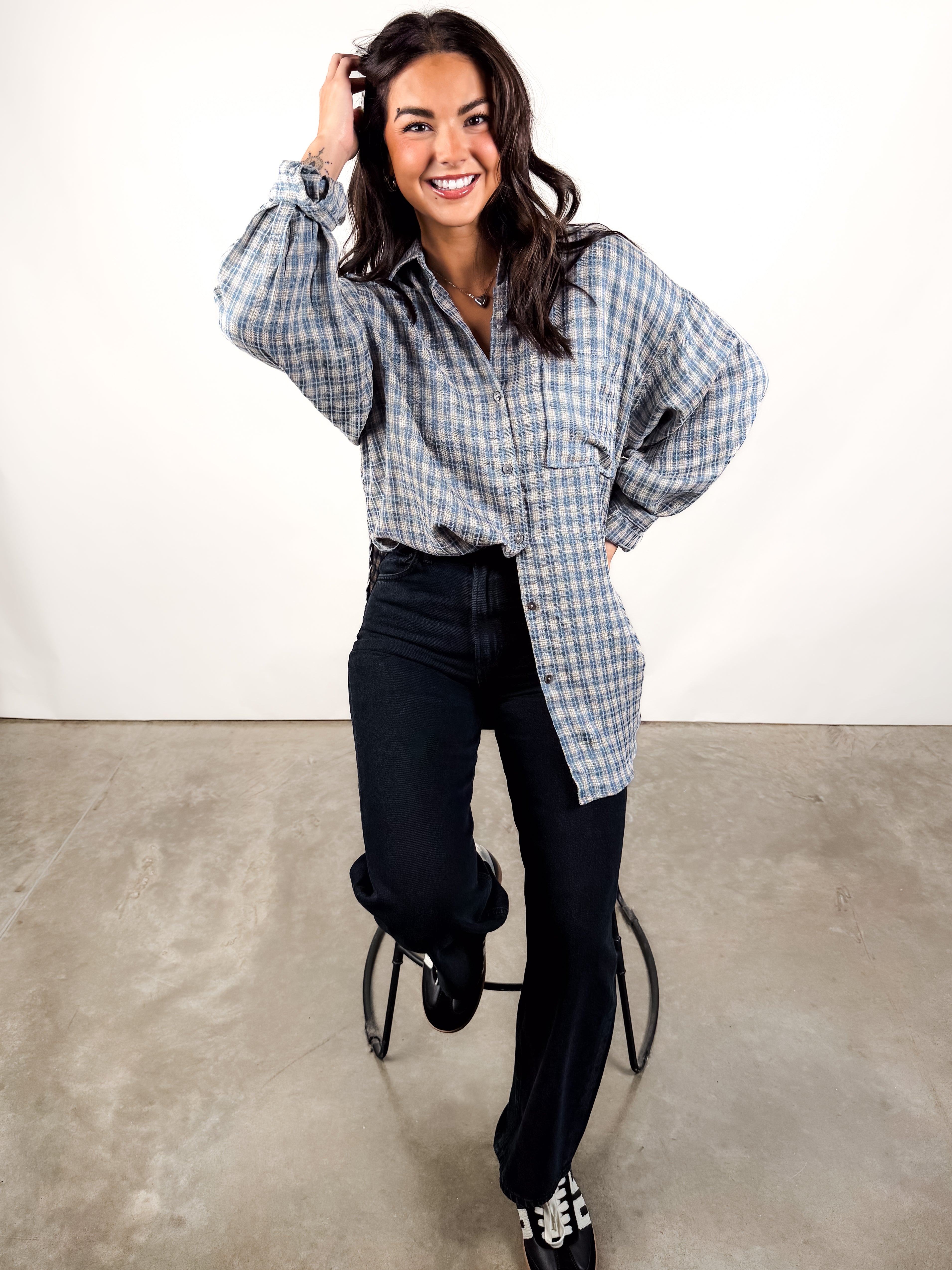 Mia Checkered Shirt Look image