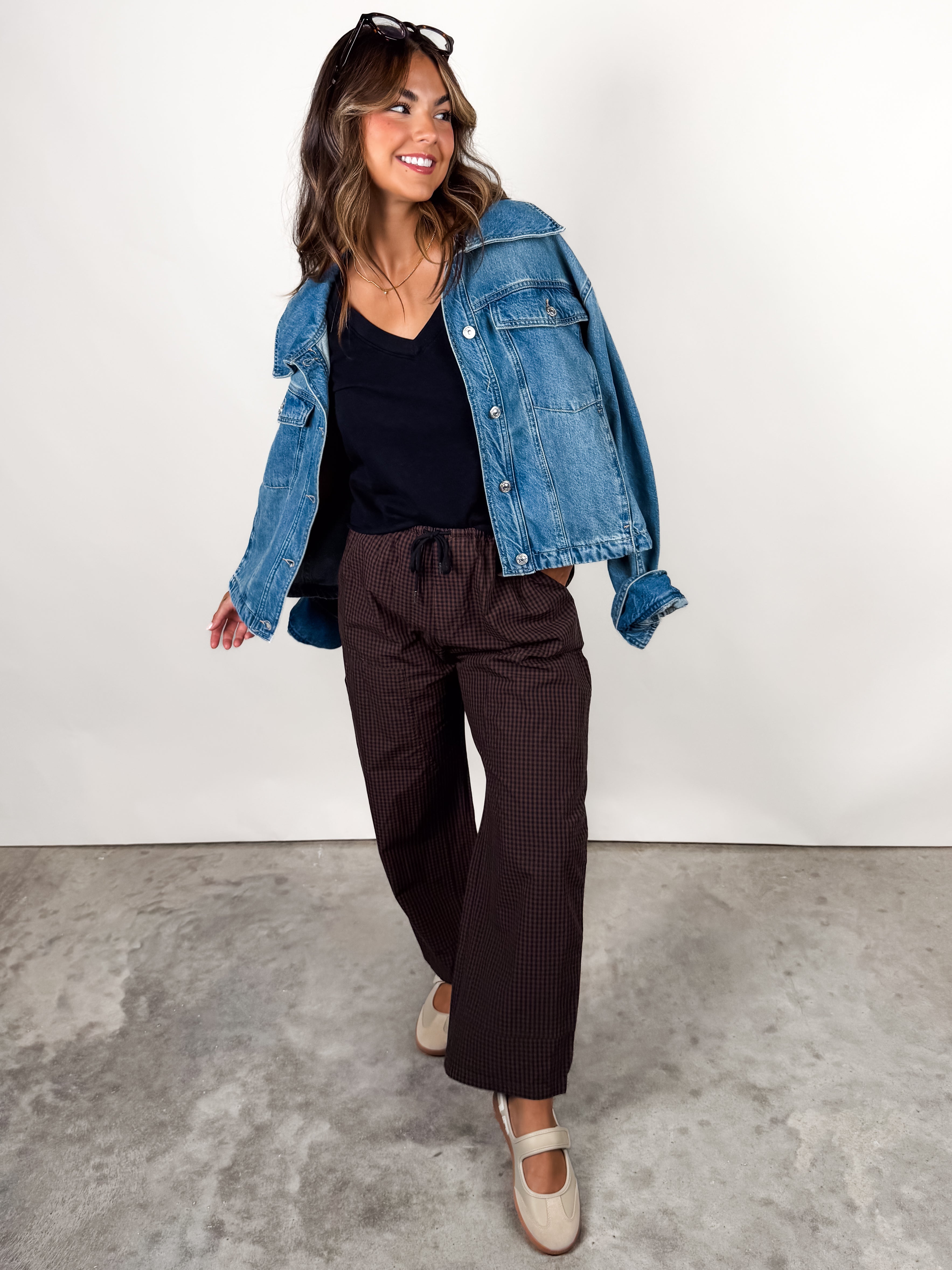 Theo Drawstring Poplin Pants Look image