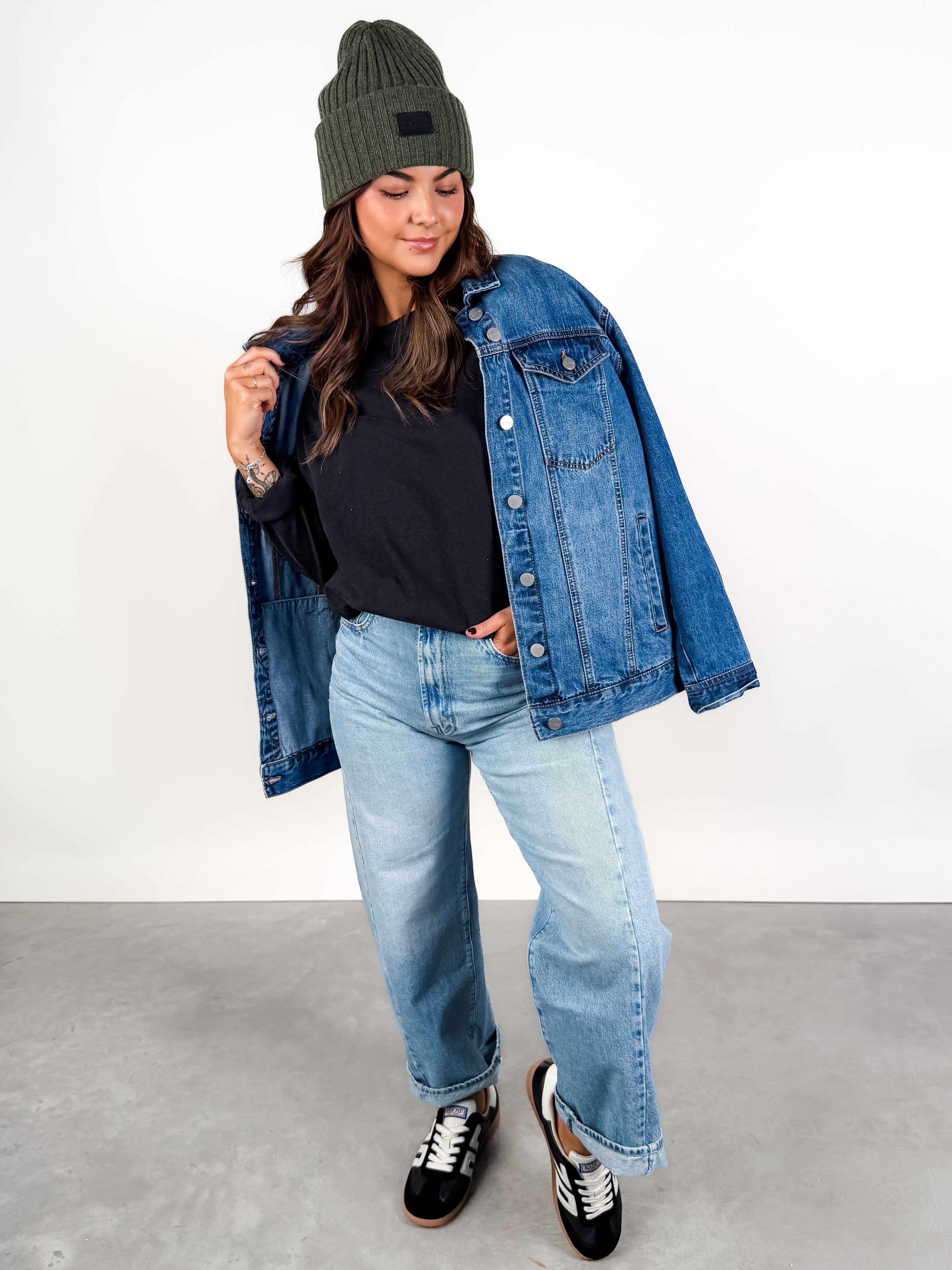 Oversized Denim Jacket Look image