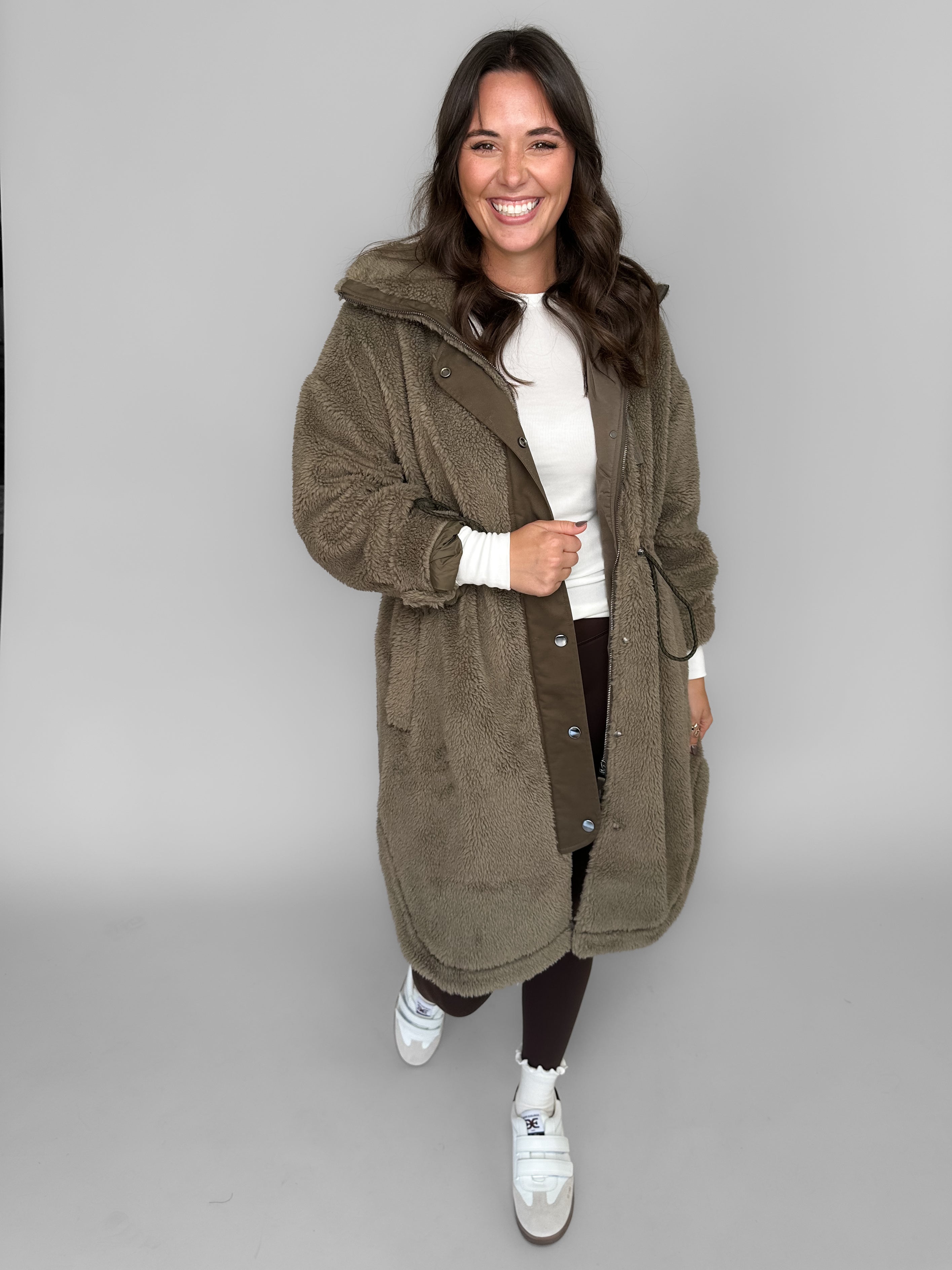 Jones Coat Look image