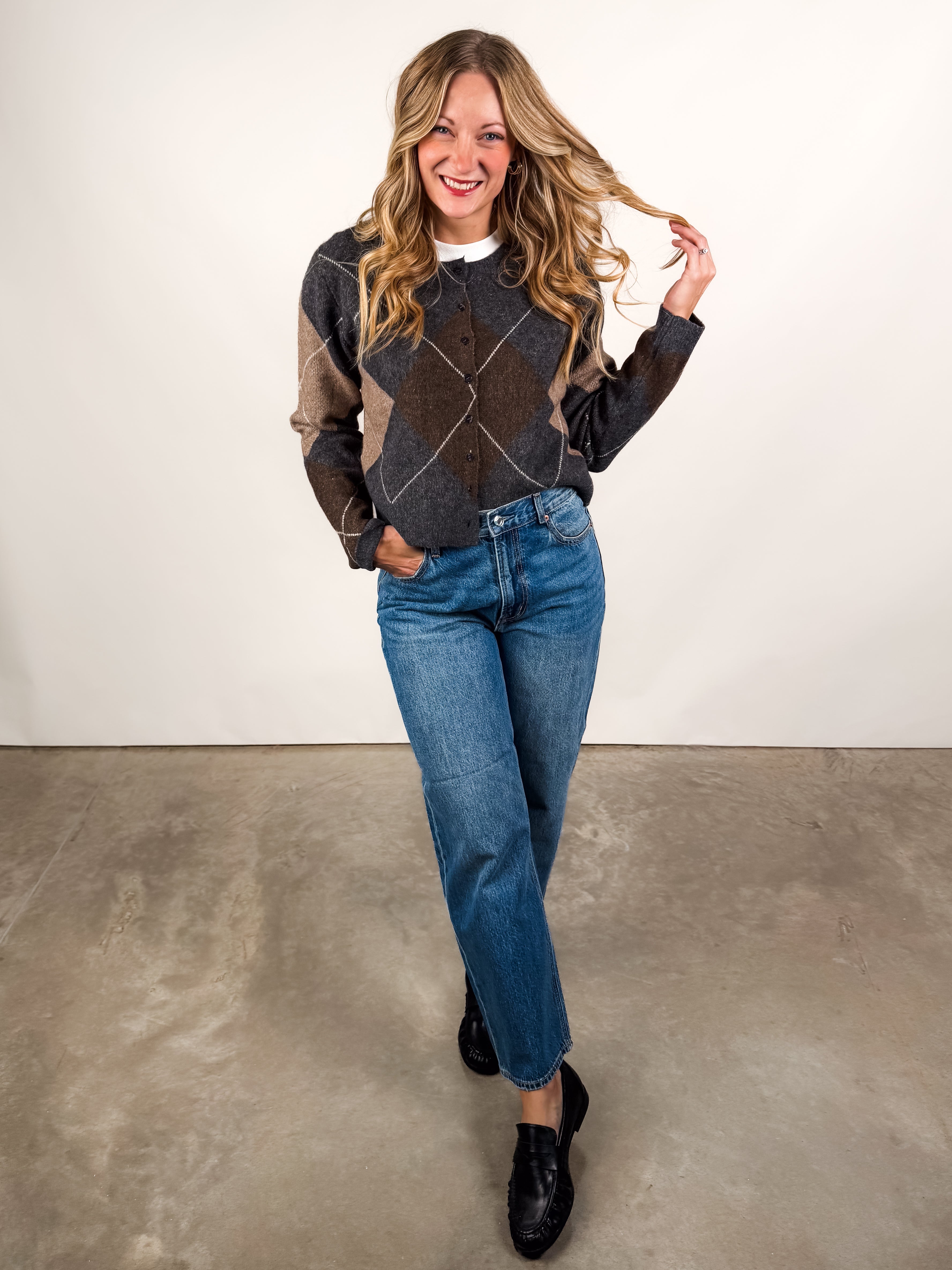 Medina Argyle Cardigan Look image