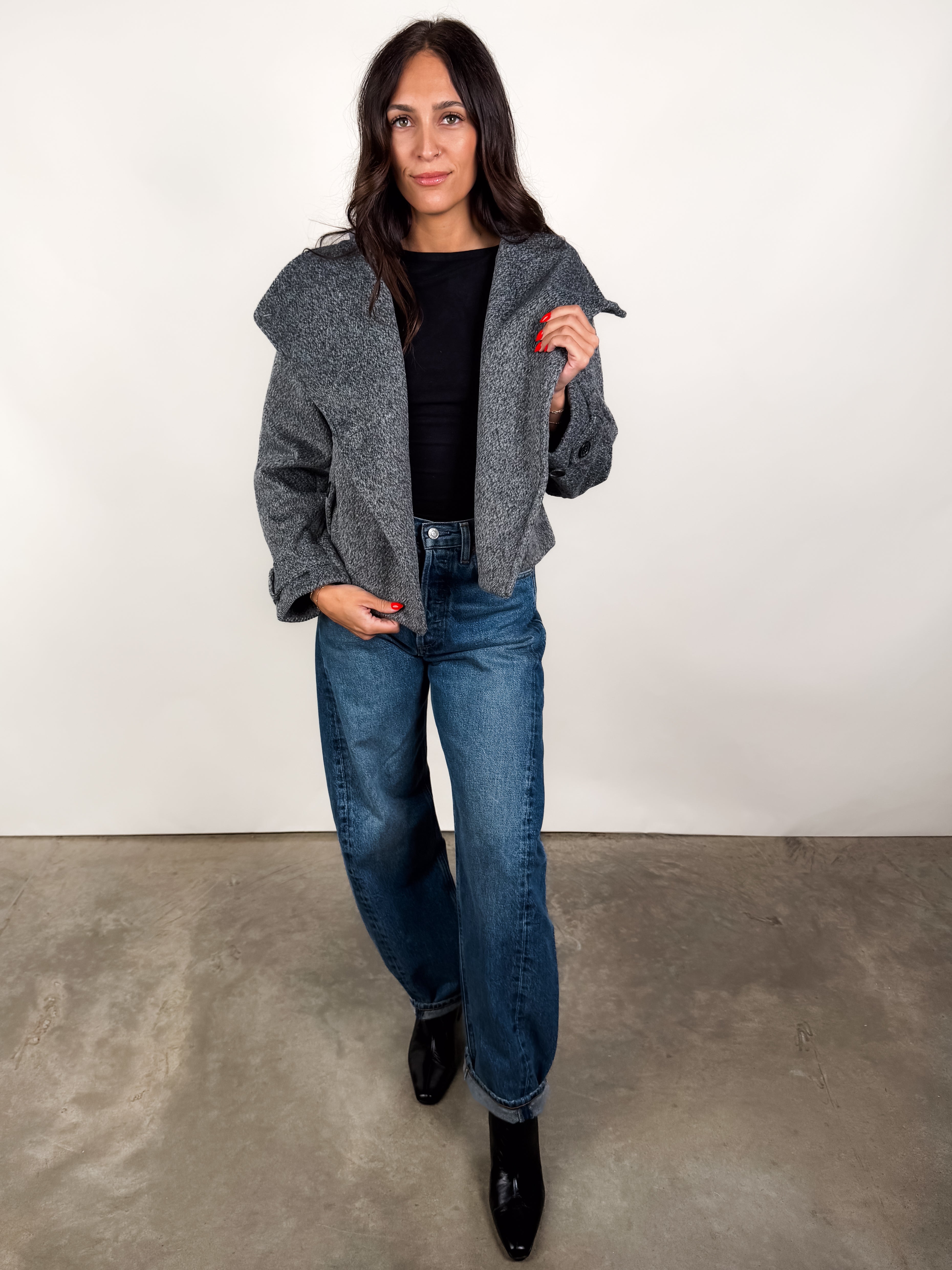 Boston Oversized Collar Jacket Look image