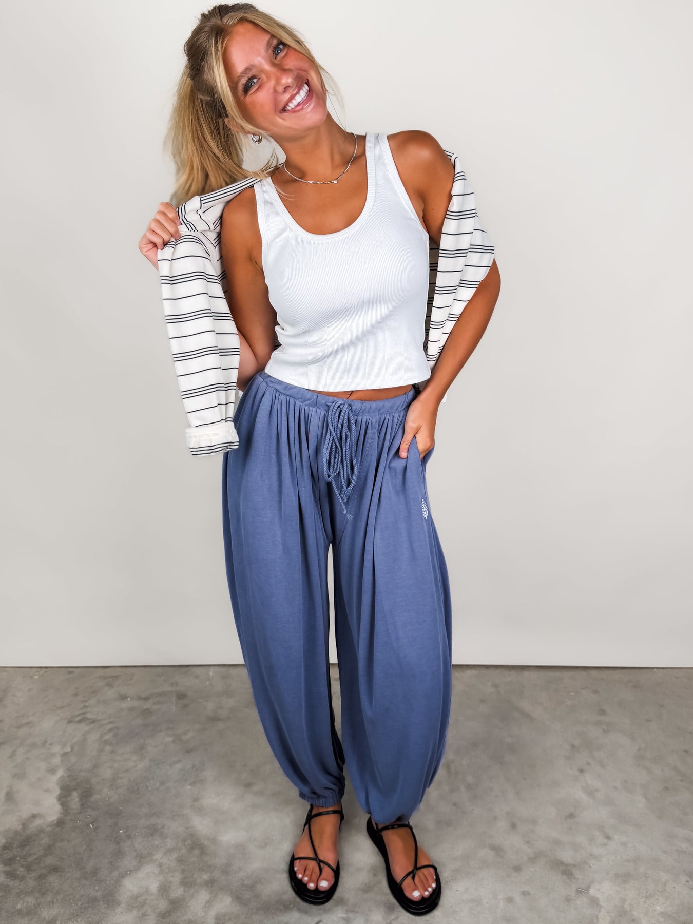 Momentum Pant Look