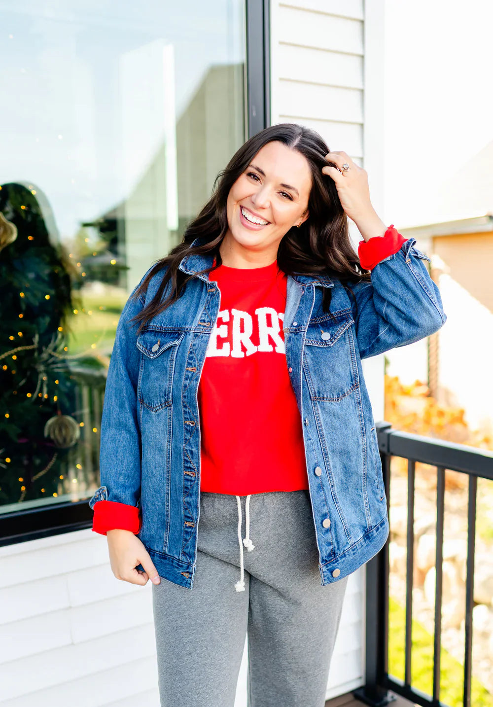 Oversized Denim Jacket Look image