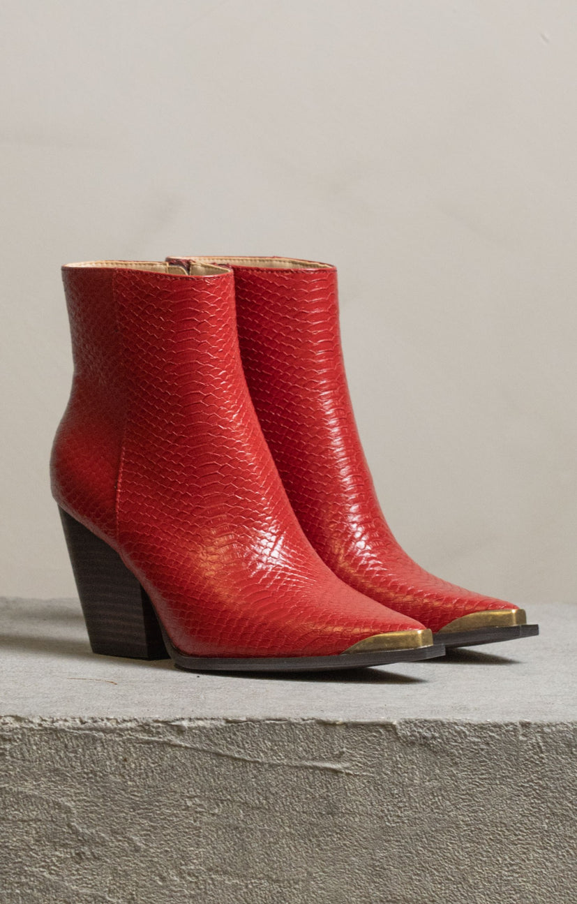 The Frankie Pointed Toe Cap Bootie