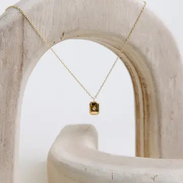 Regina Necklace