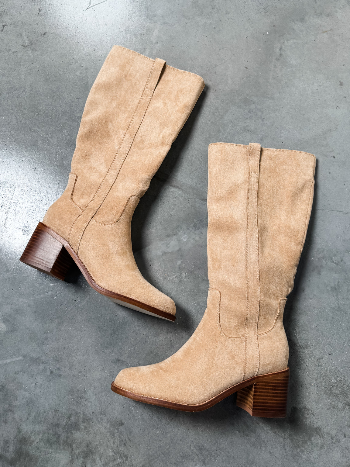 Outta Town Boot