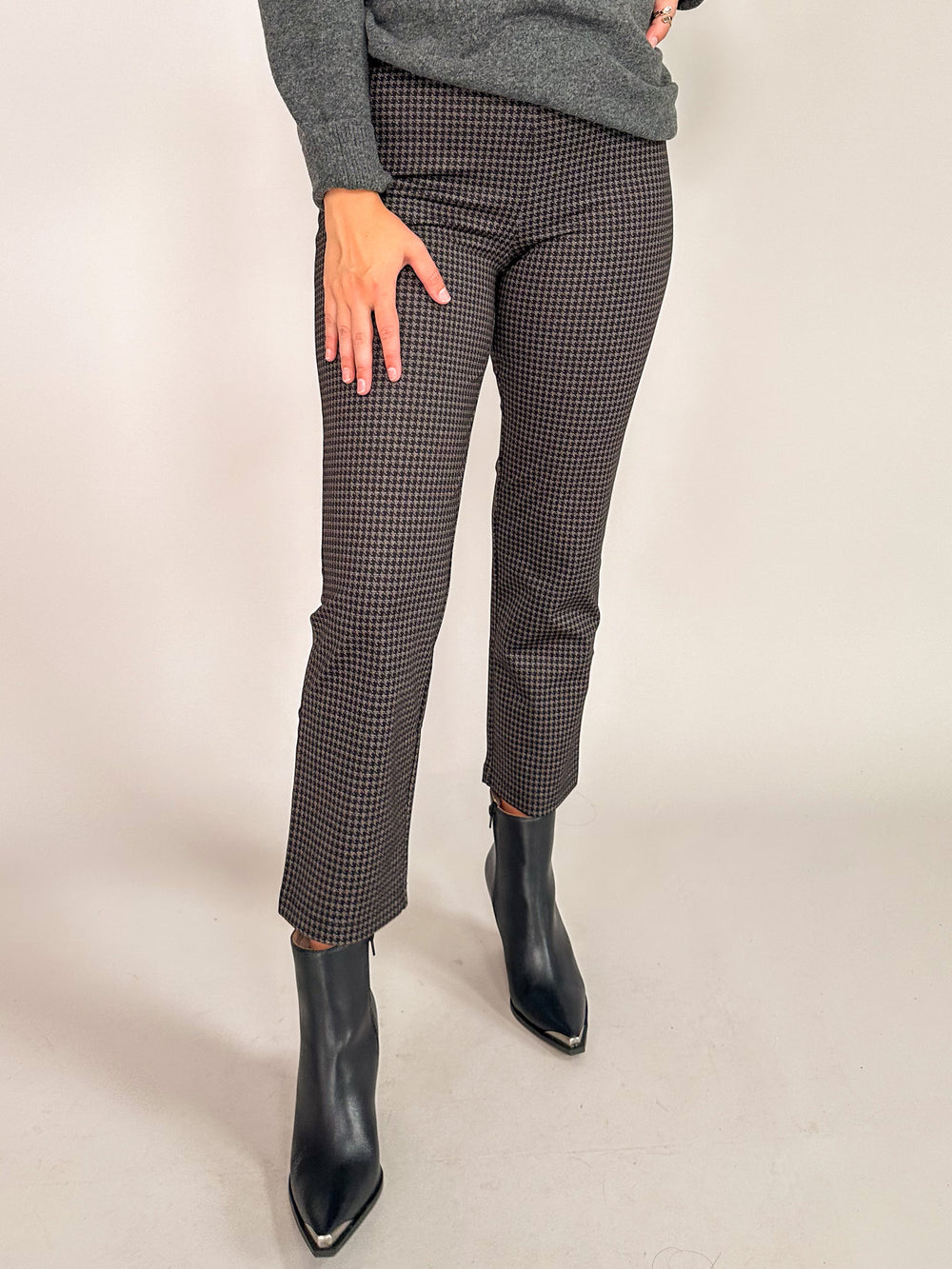 Carnaby Kick Crop Pants