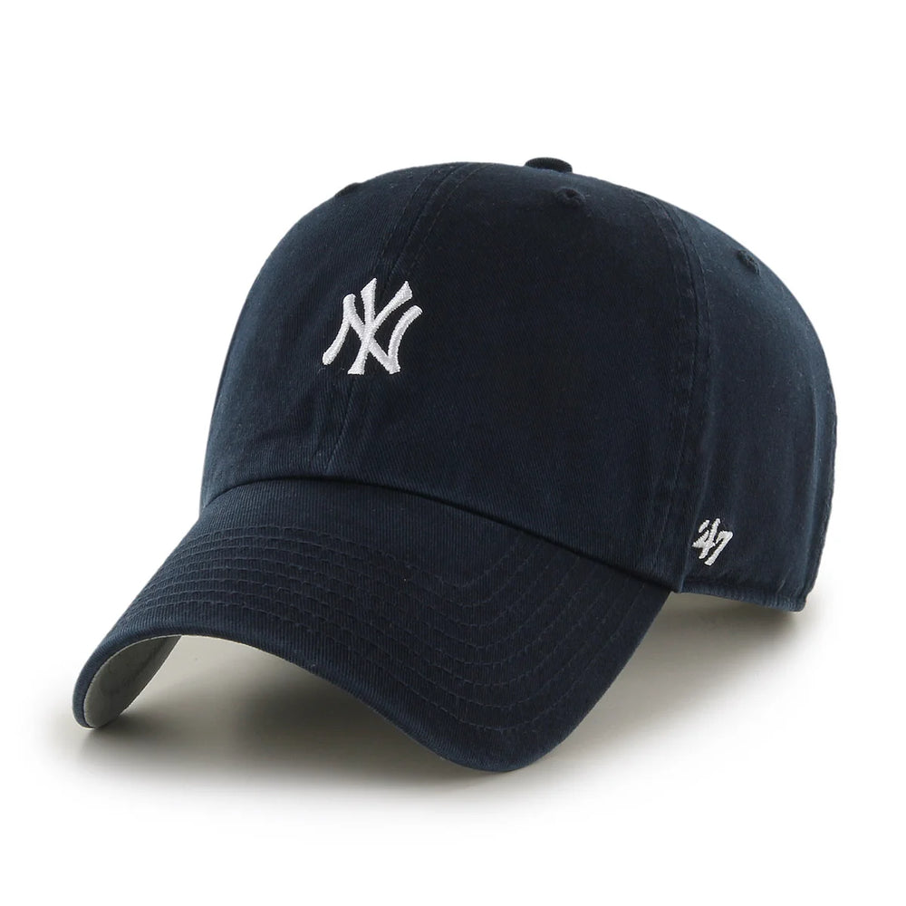 NY Yankees Base Runner Baseball Hat