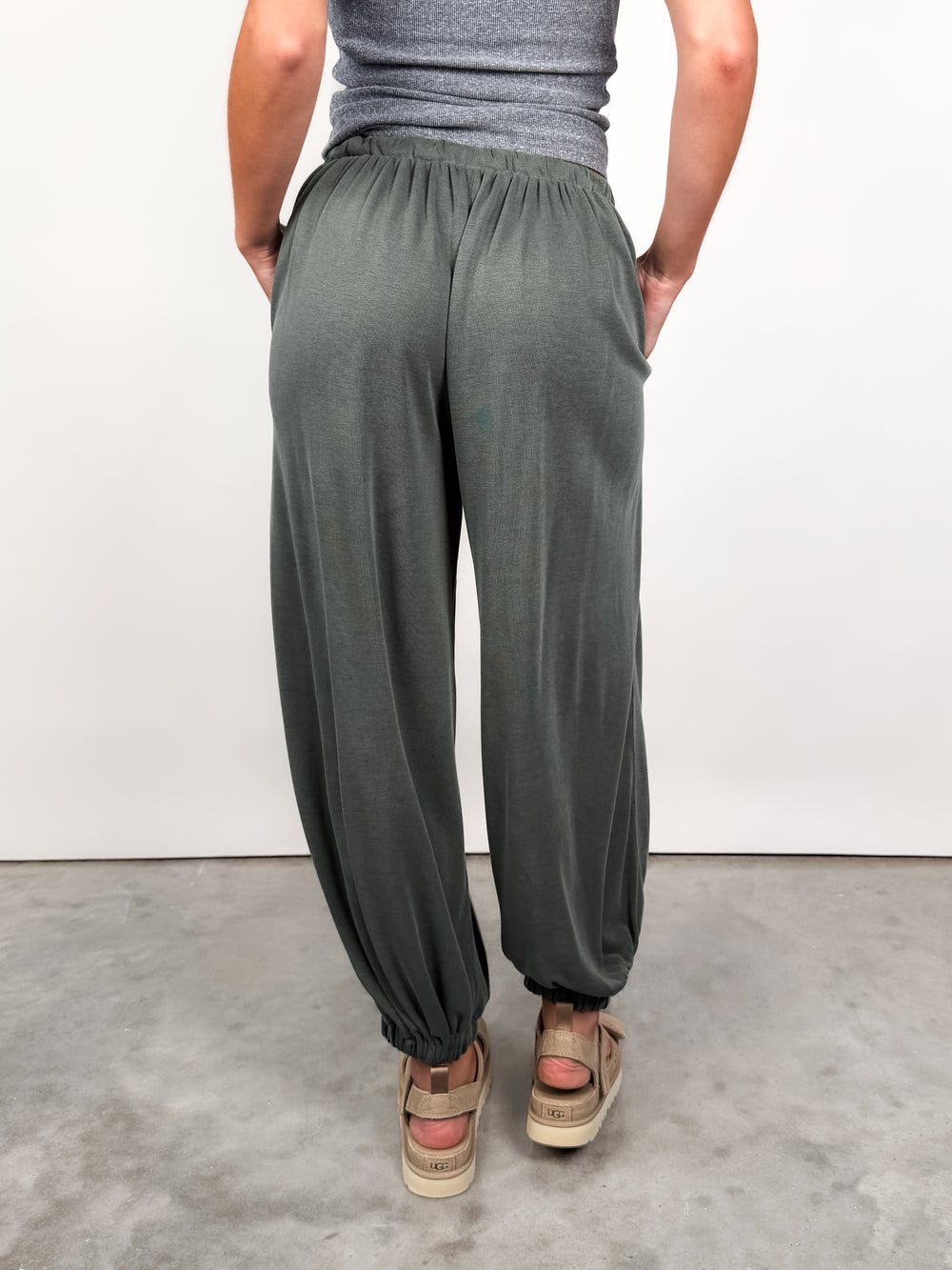 Momentum Pants
