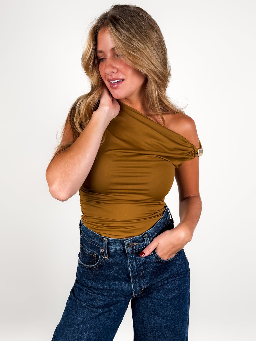 Damian 23 Asymmetric Top