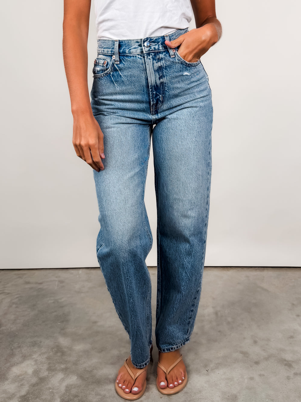 Wes High Rise Barrel Jean in Blue Cloud