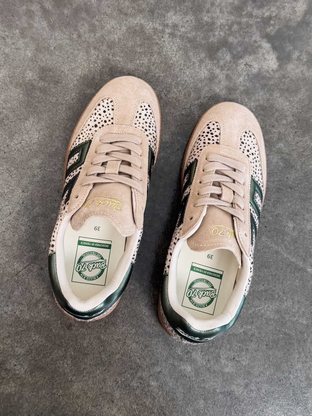 Cloud W26 Sneaker