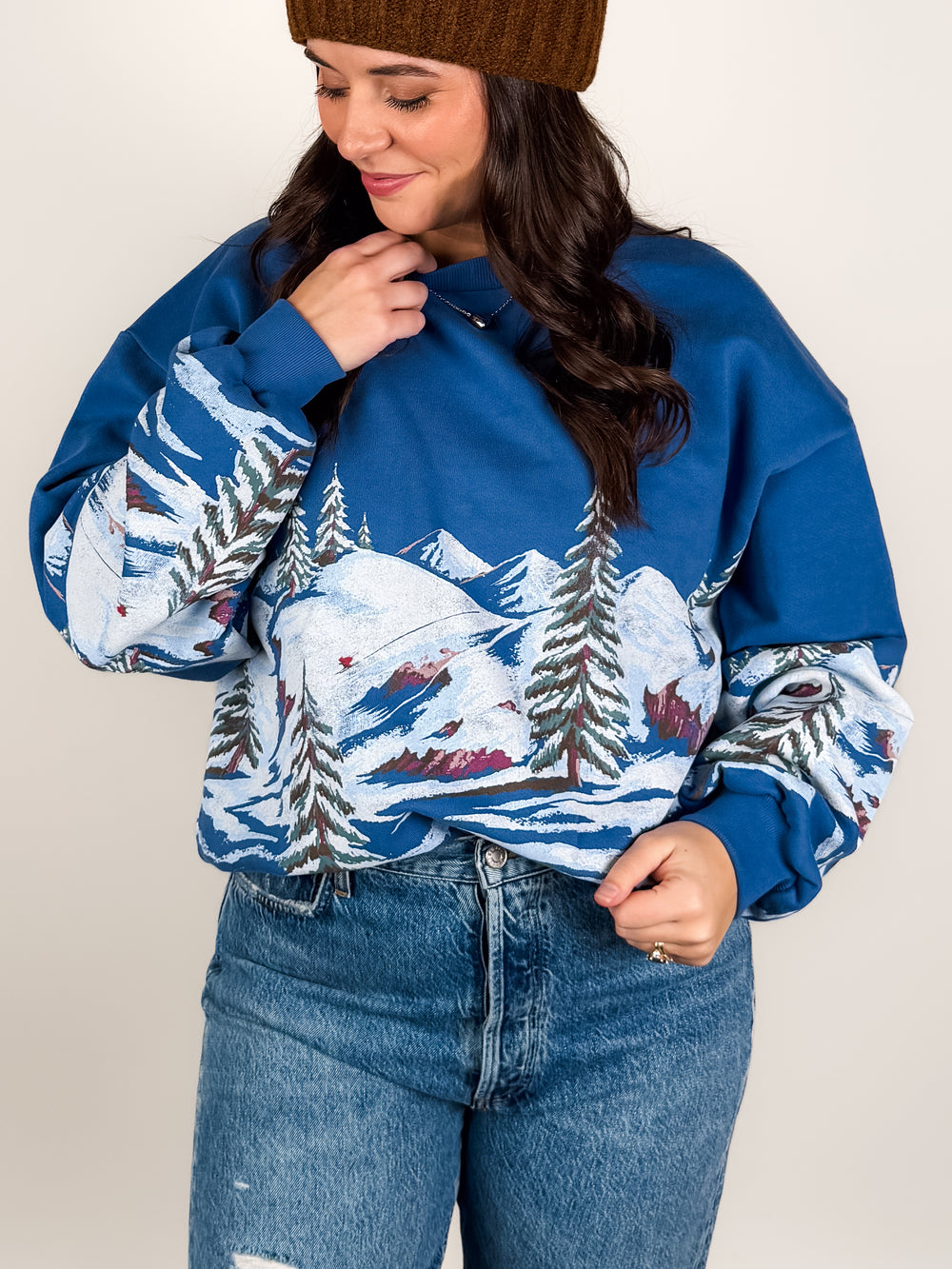 Alpine Ski Scene Oversized Crew Sweatshirt
