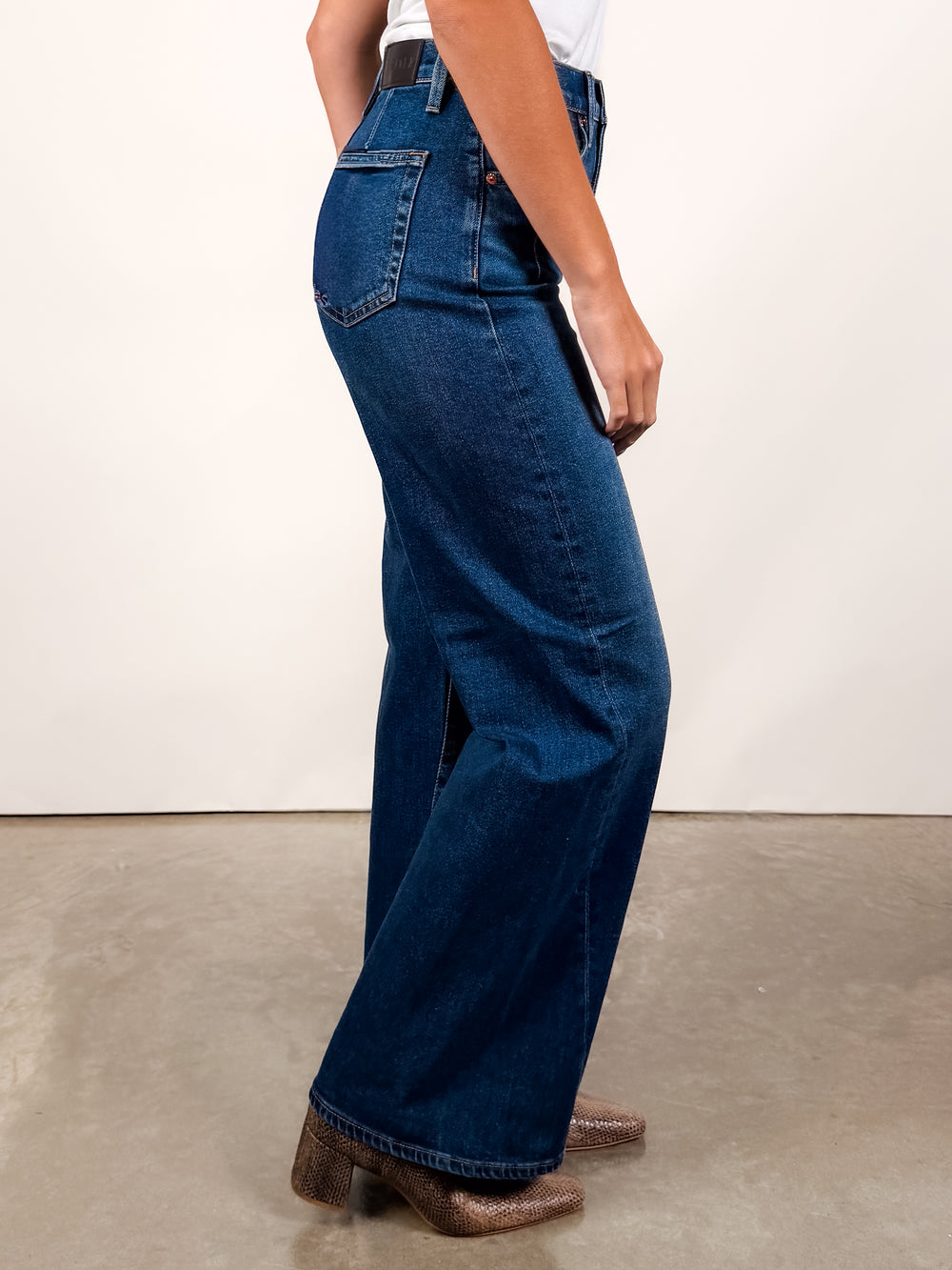 Kyra High Rise Bowed Wide Leg in Inkwell