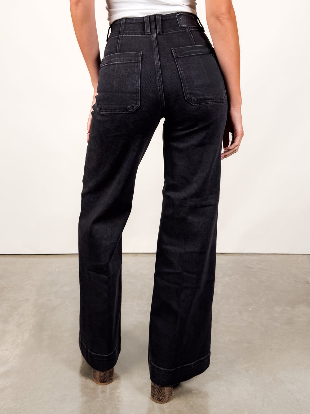 Lana Double Button High Rise in Jetset