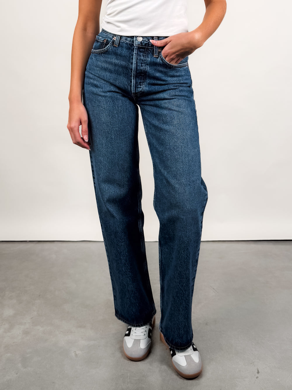 Arc Jean 32" in Shortwave