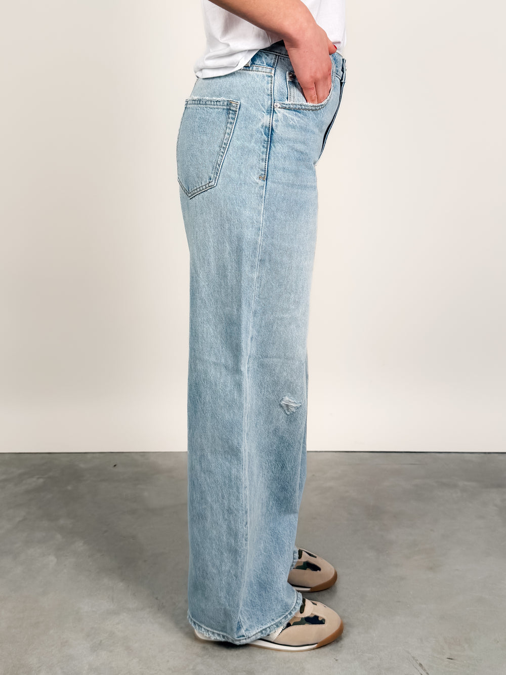 Remi High Rise Bowed Wide Leg