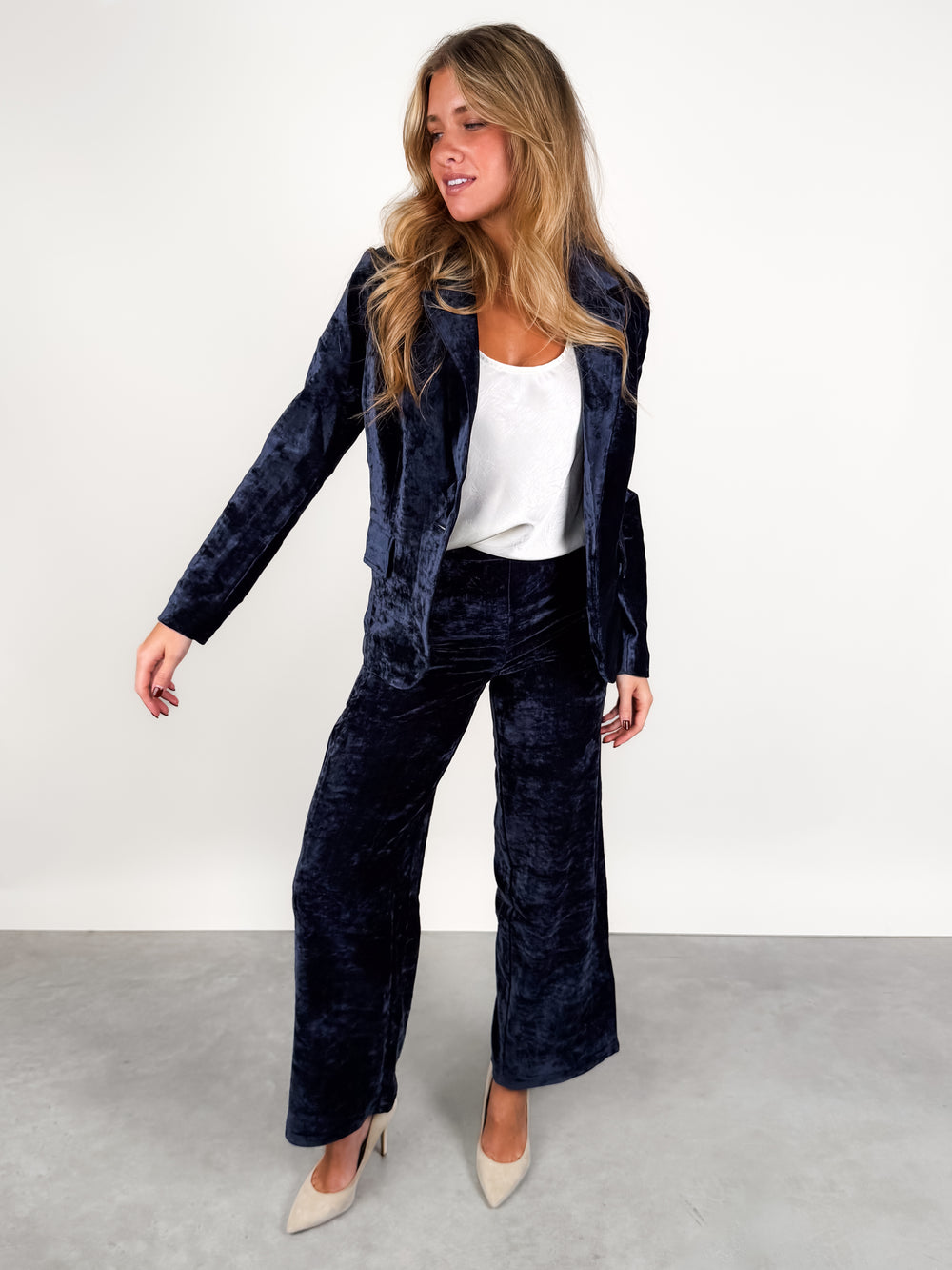 Velvet Avenue Wide Leg Pants