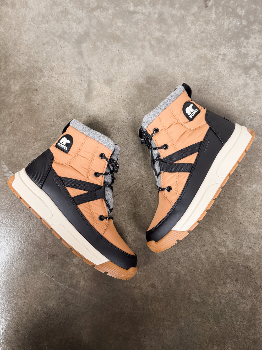Whitney II Mid WP Winter Boot