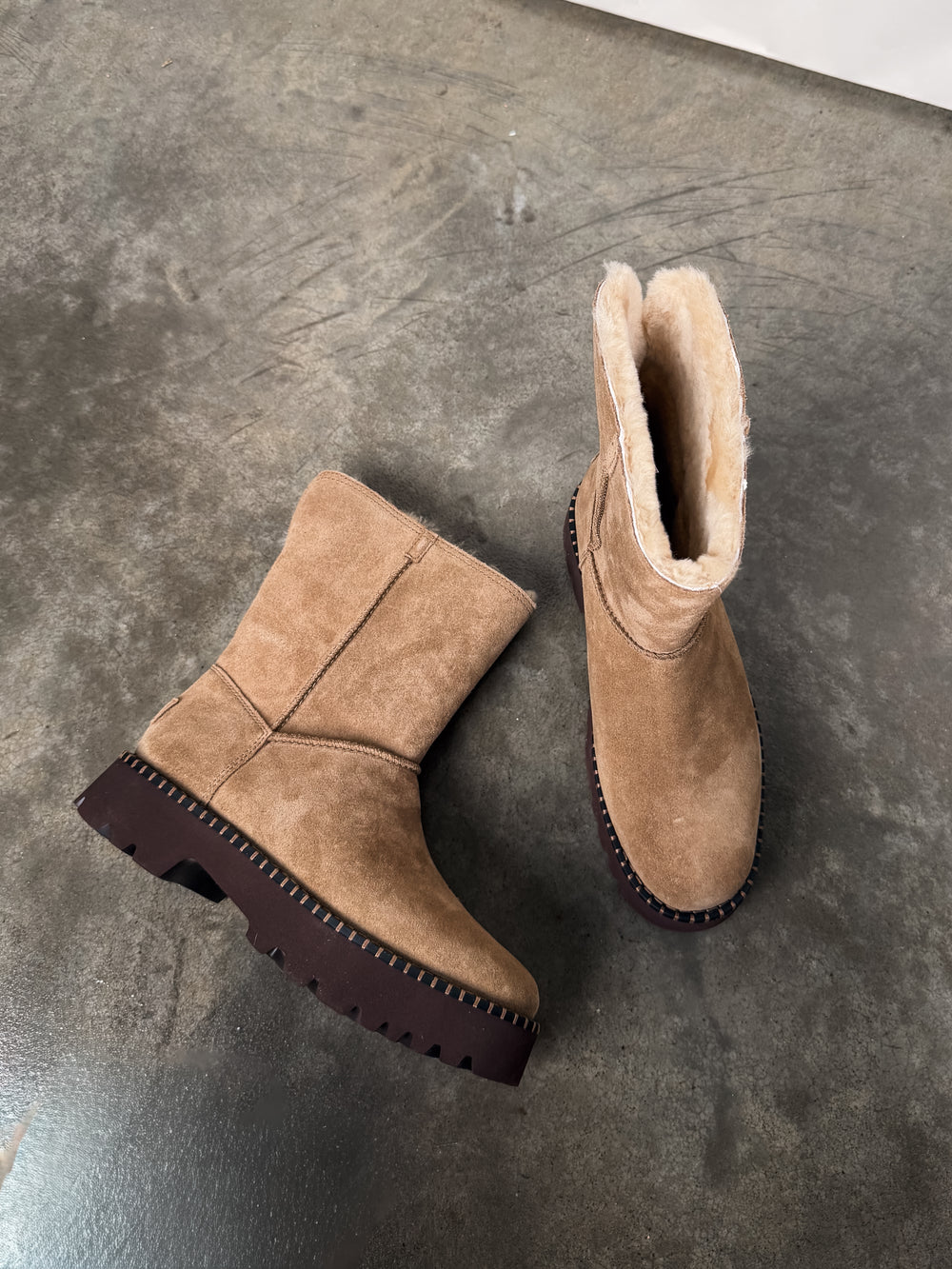 Women's Uptowner Short Boot