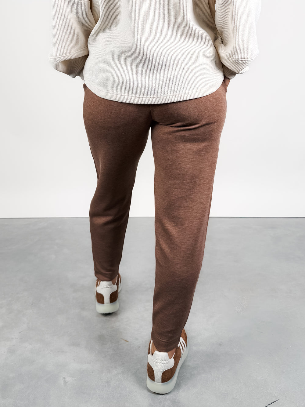 The Slim Zip Hem Pant 26