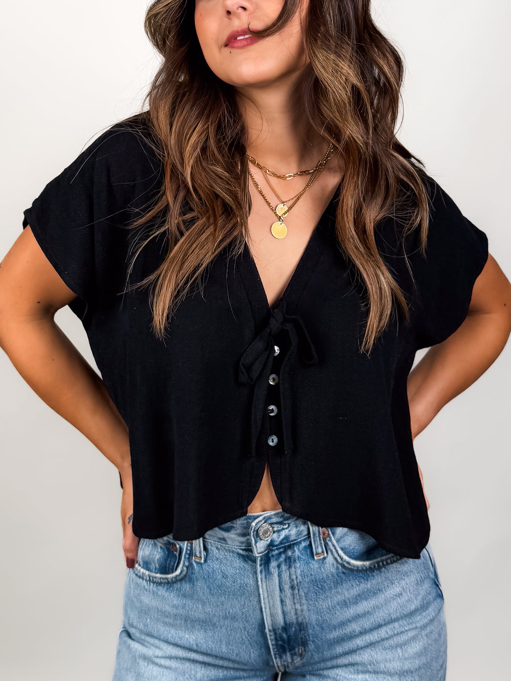 Forgetting To Give Back Linen Blouse