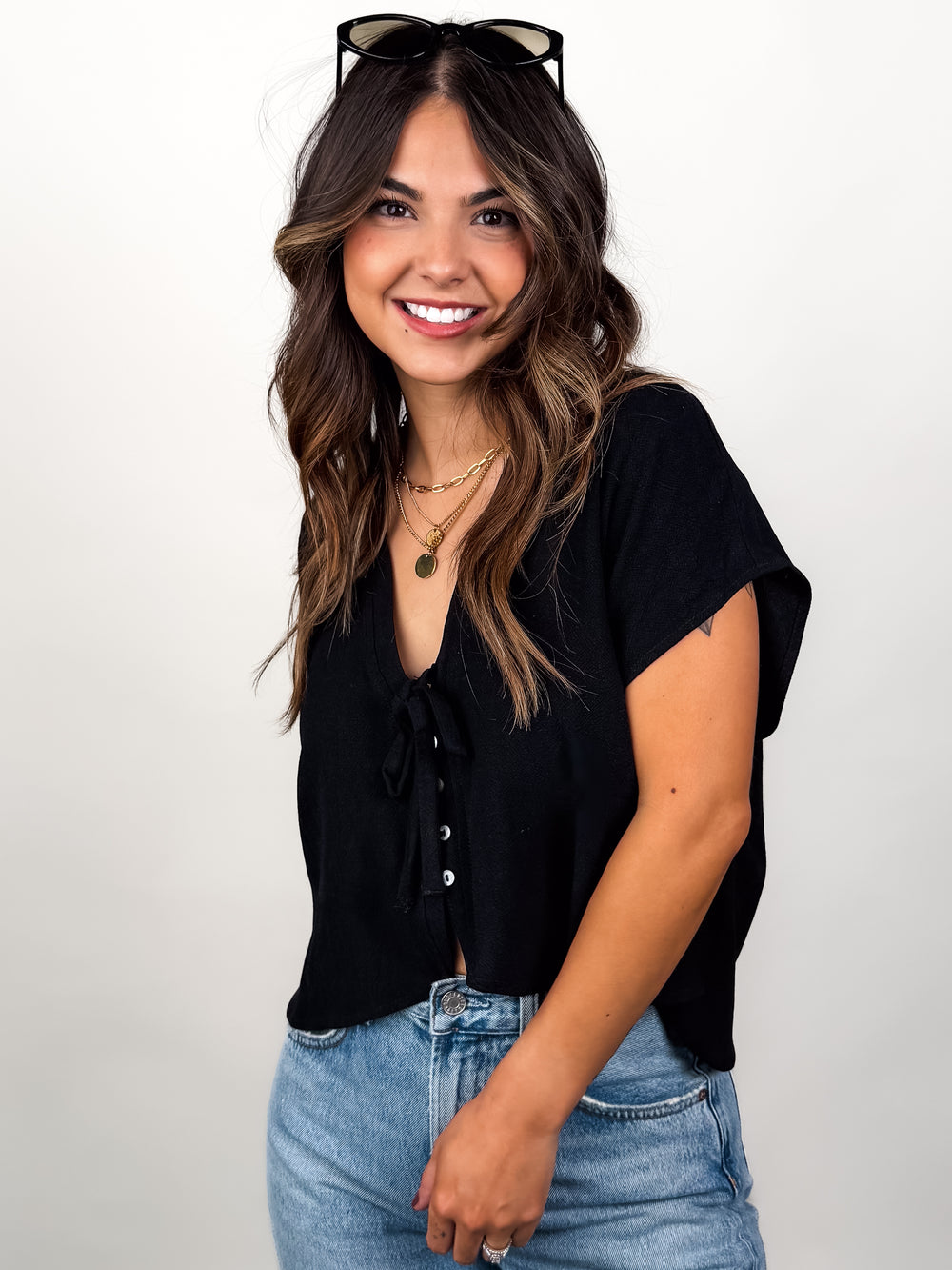 Forgetting To Give Back Linen Blouse