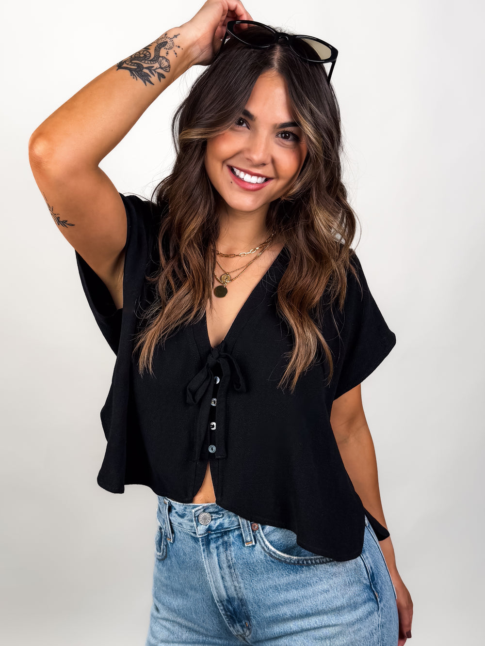 Forgetting To Give Back Linen Blouse