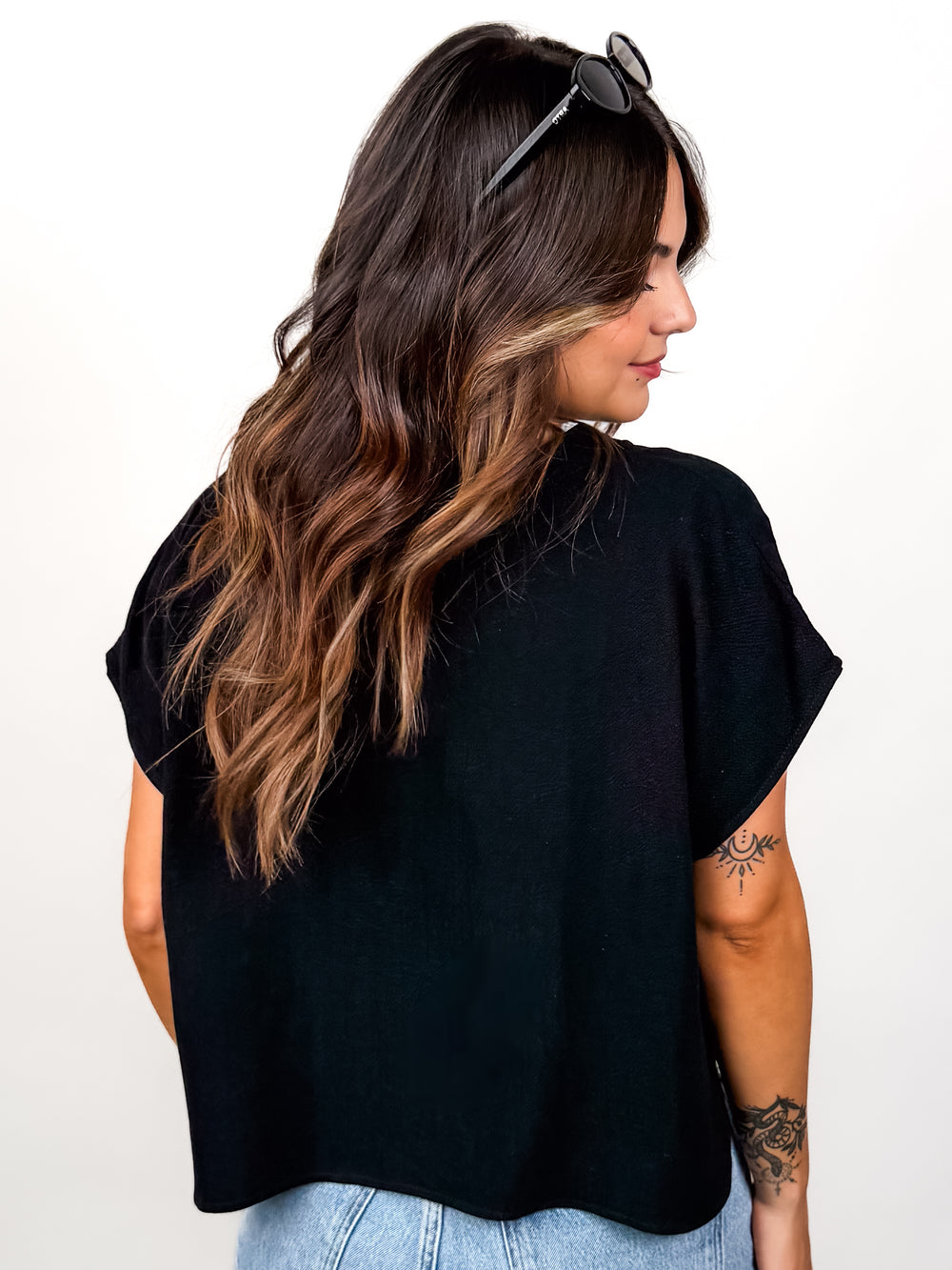 Forgetting To Give Back Linen Blouse