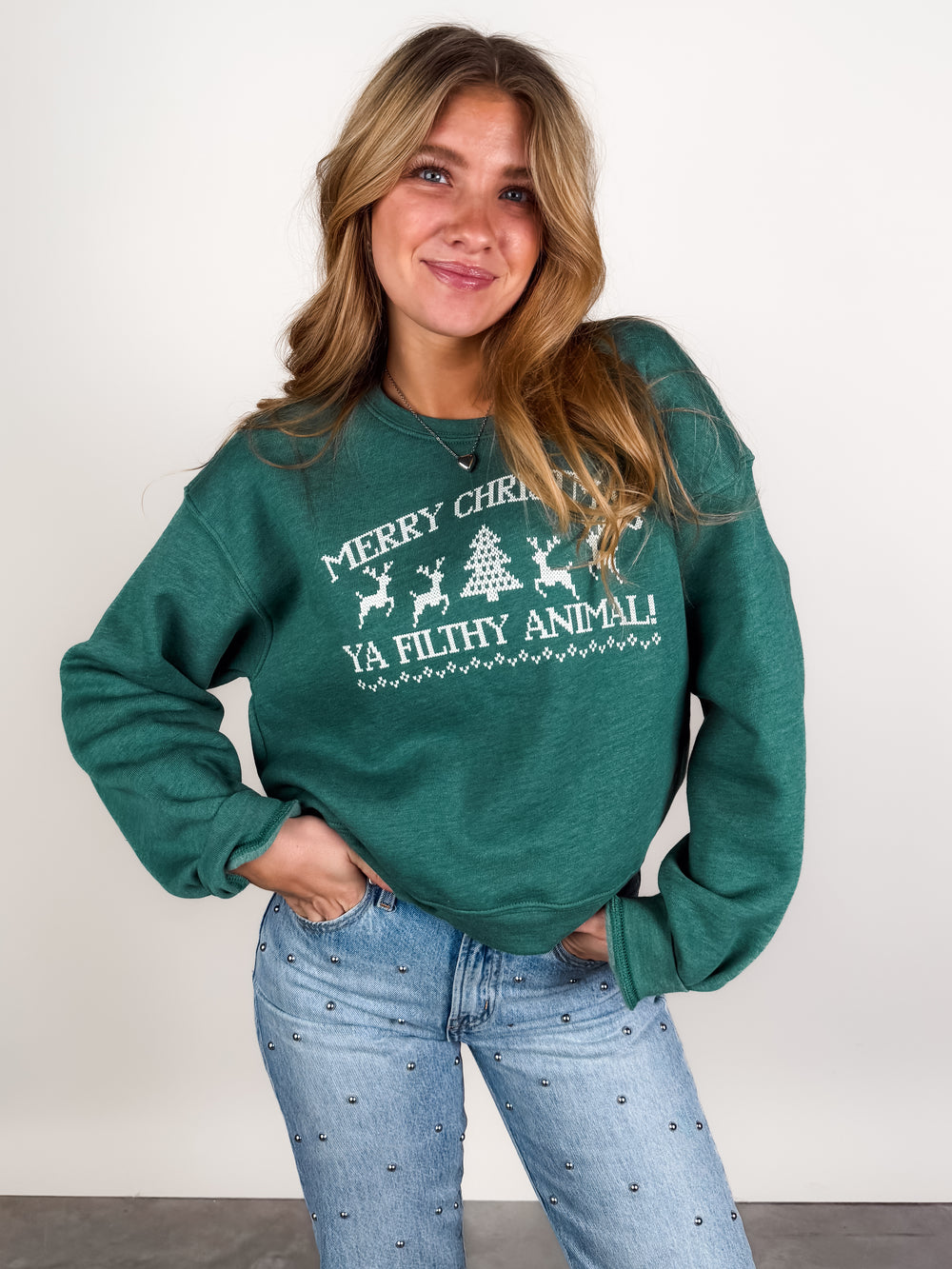 MERRY CHRISTMAS Mid Cropped Graphic Swearshirt