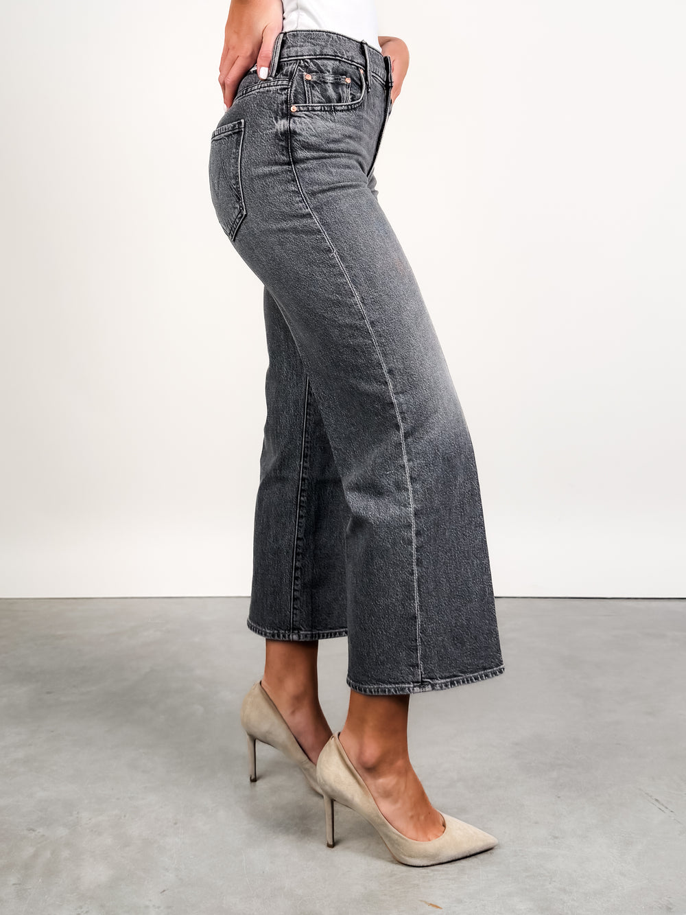 The Mid Rise Maven Ankle in Magpie