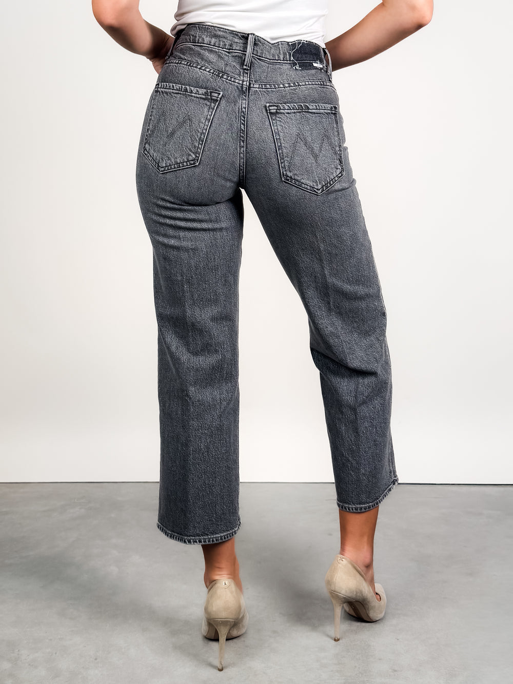 The Mid Rise Maven Ankle in Magpie