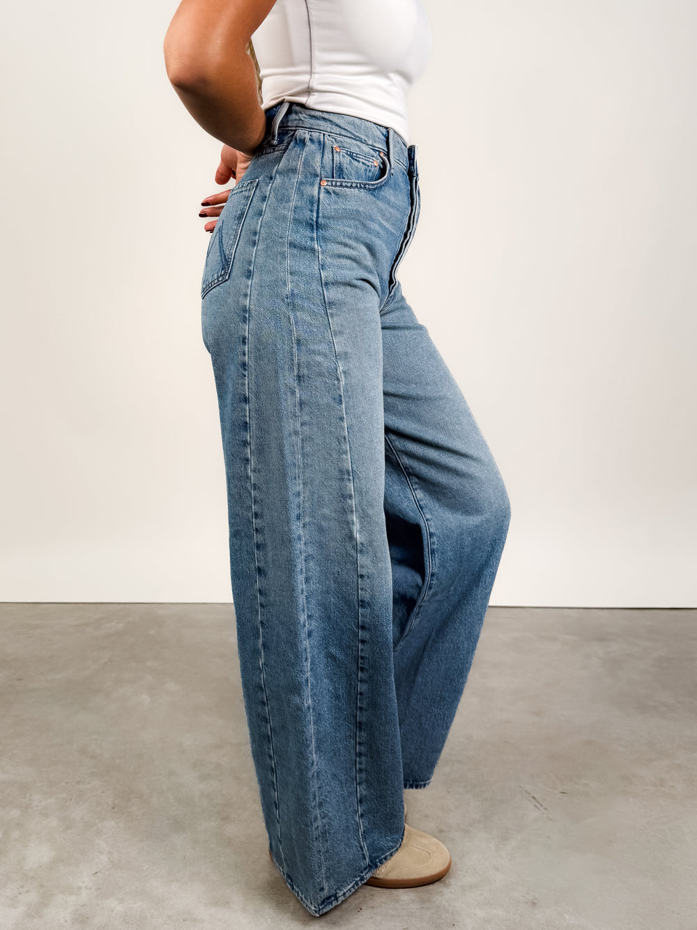 The Pipe-Dream Button Sneak in Leap At The Chance