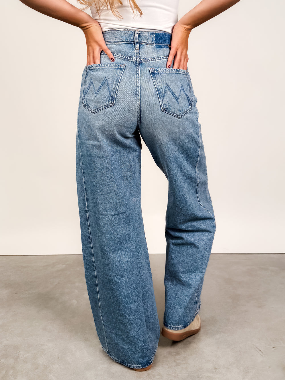 The Pipe-Dream Button Sneak in Leap At The Chance