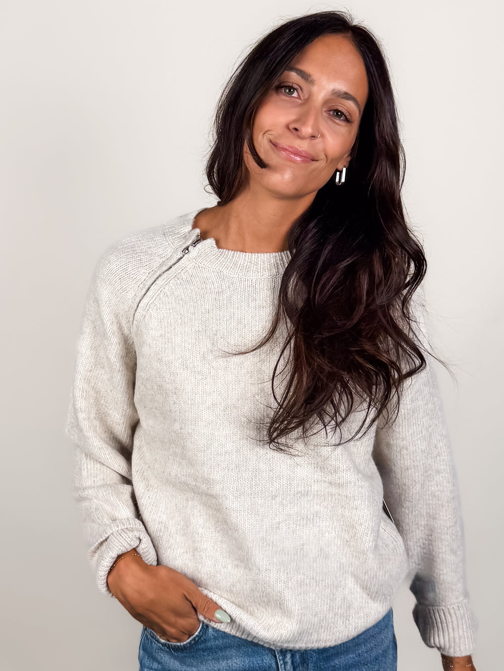 Mandisa Long Raglan Sleeve Crew Pullover