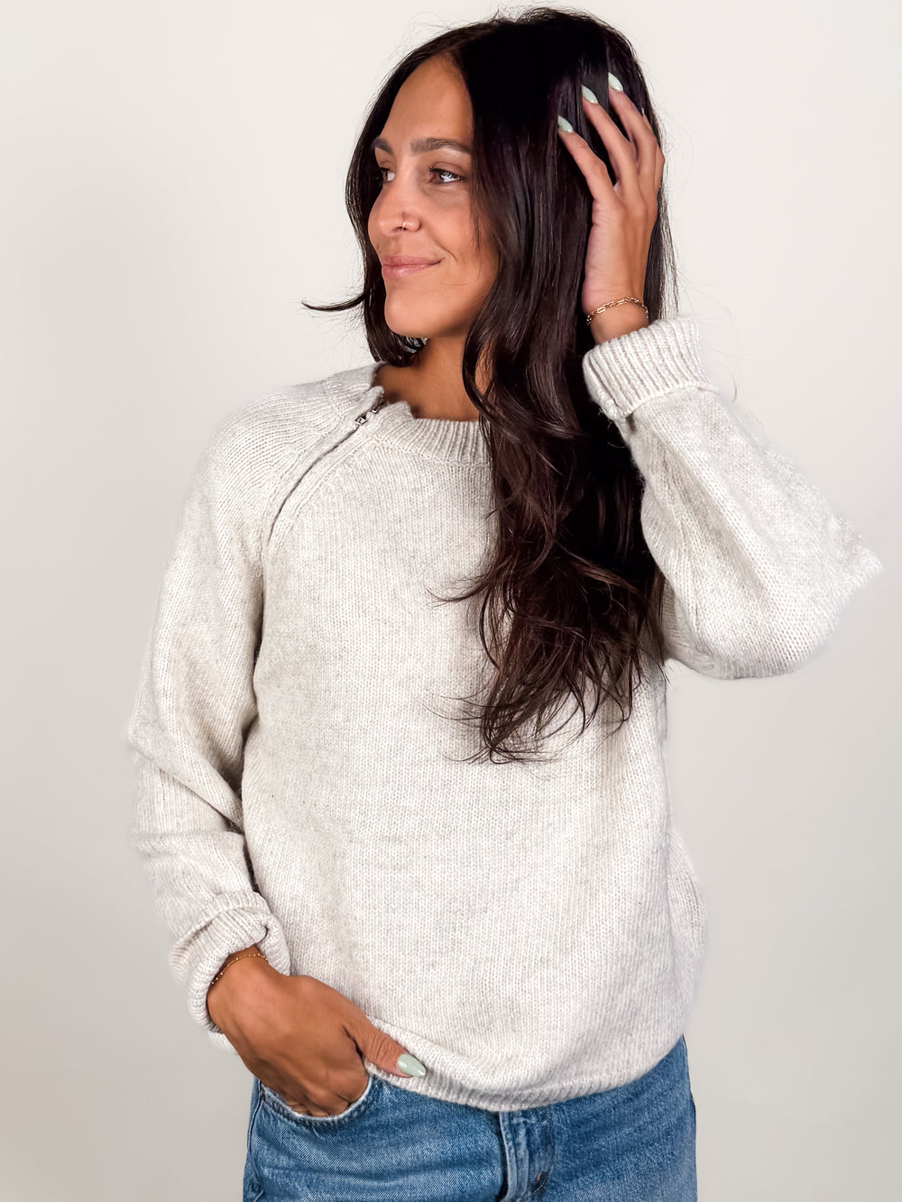 Mandisa Long Raglan Sleeve Crew Pullover